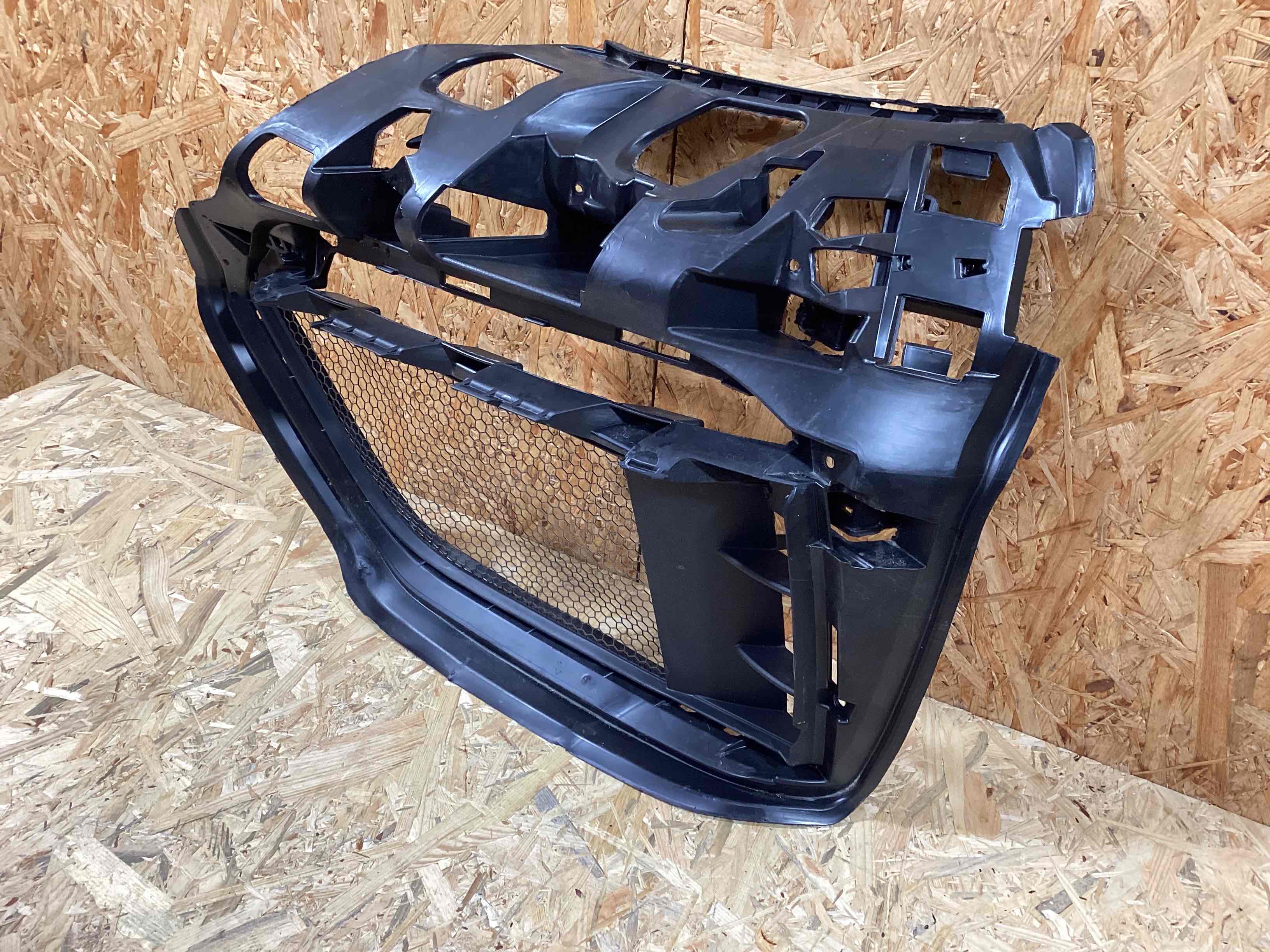 Заглушка, вставка (решетка) в бампер Porsche Cayman GT4 300326-122