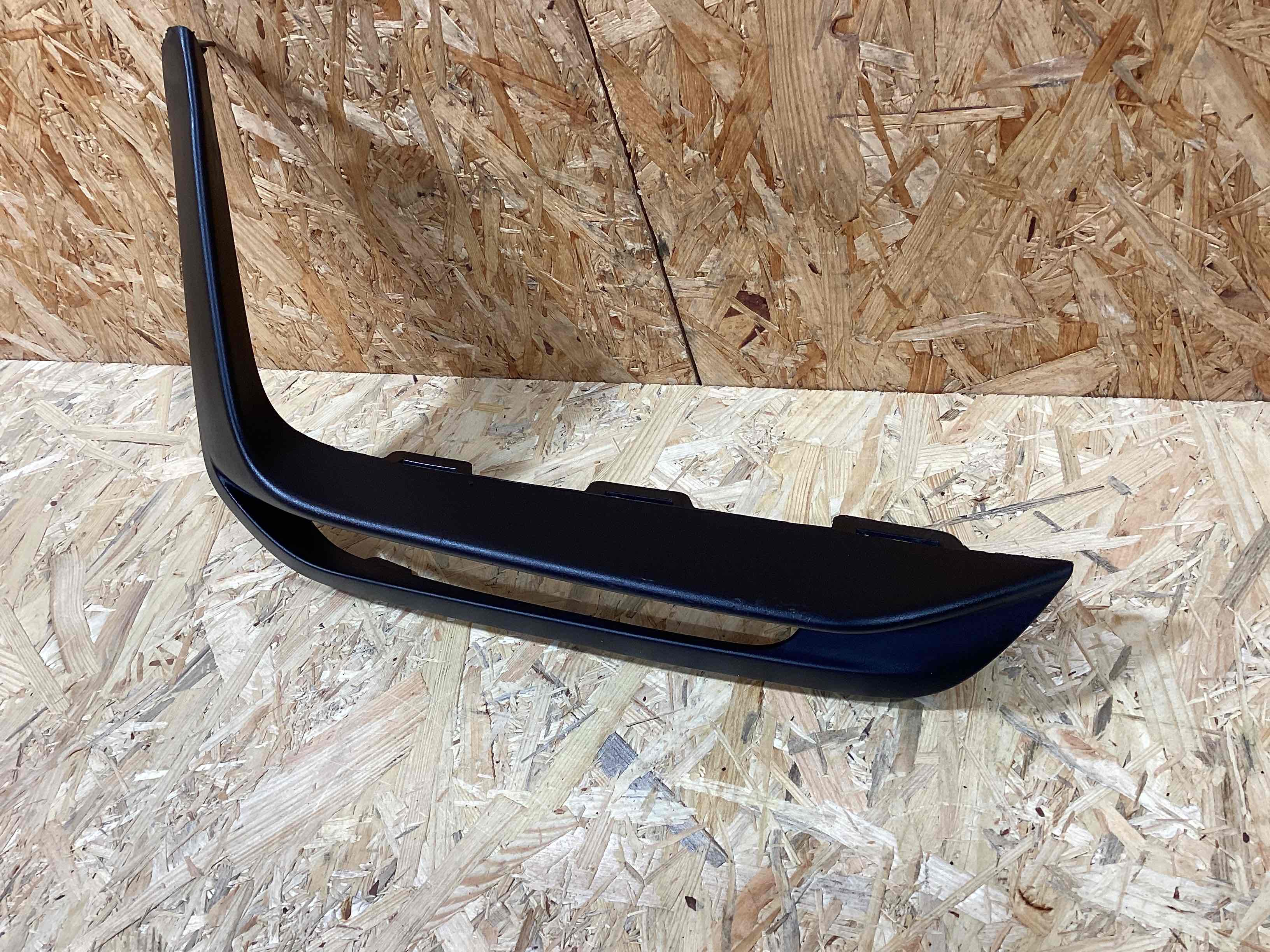 Заглушка, вставка (решетка) в бампер Porsche Cayman GT4 300326-123