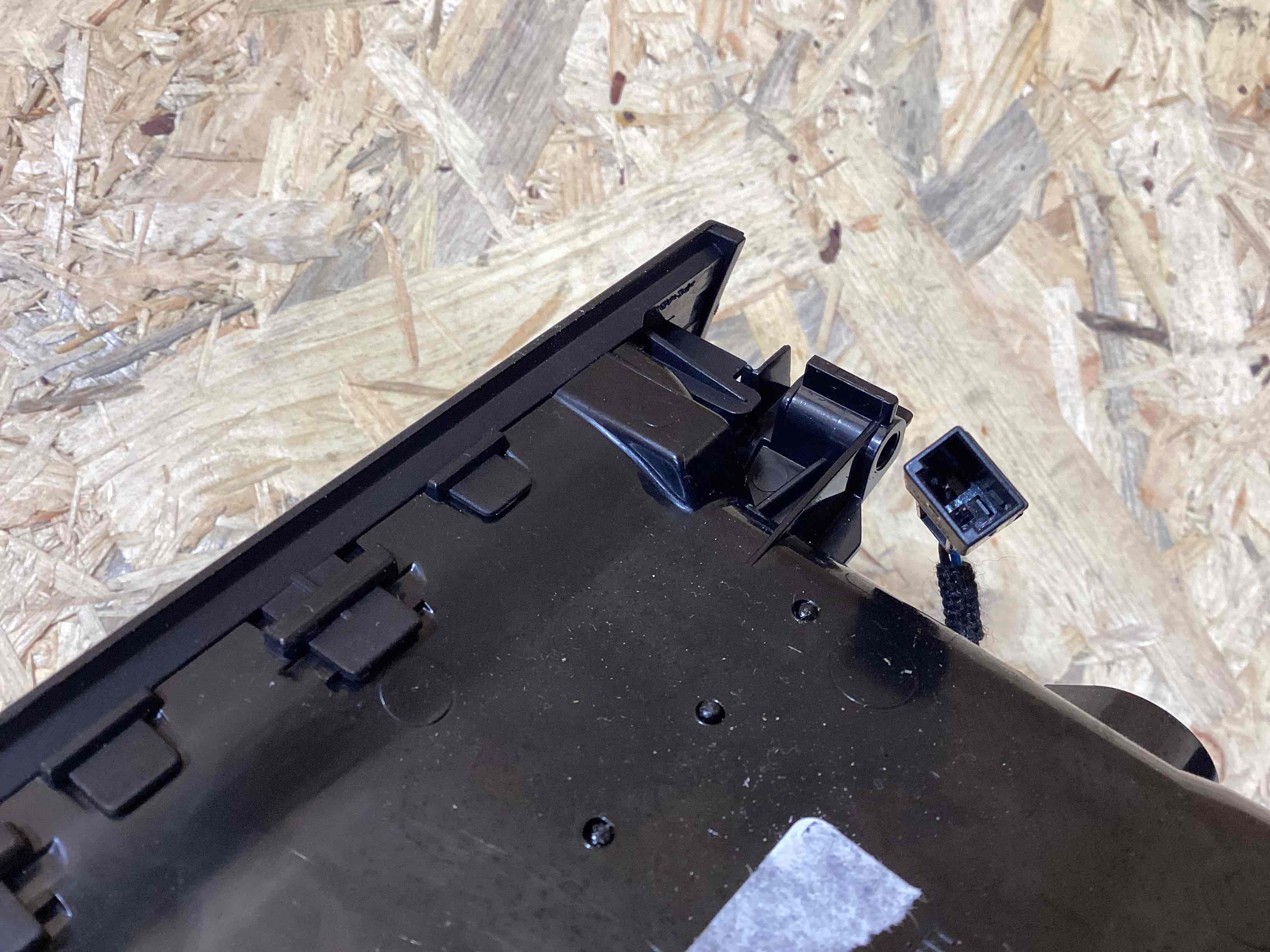 Воздуховод Porsche Macan 300326-124