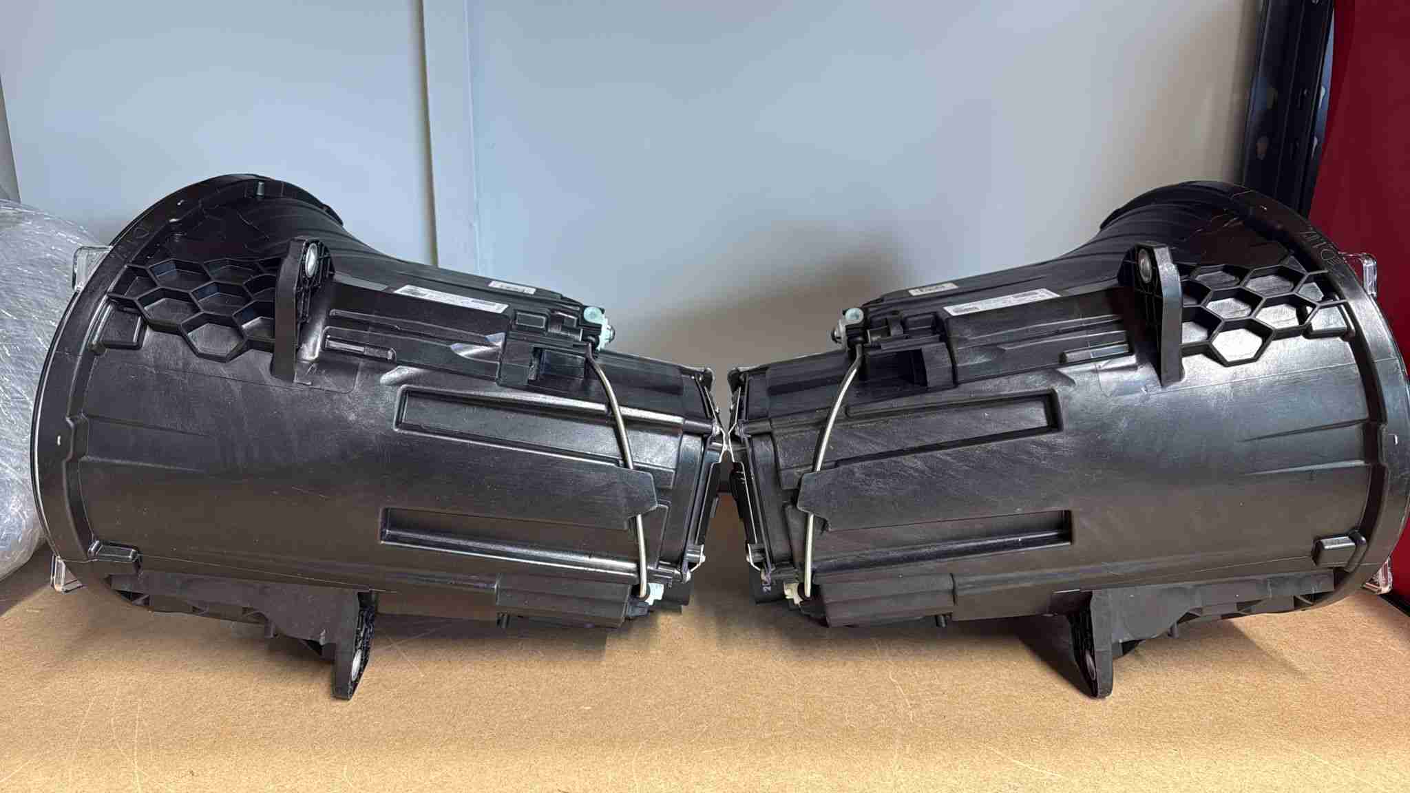 Фара правая Mercedes G-класс 300426-102