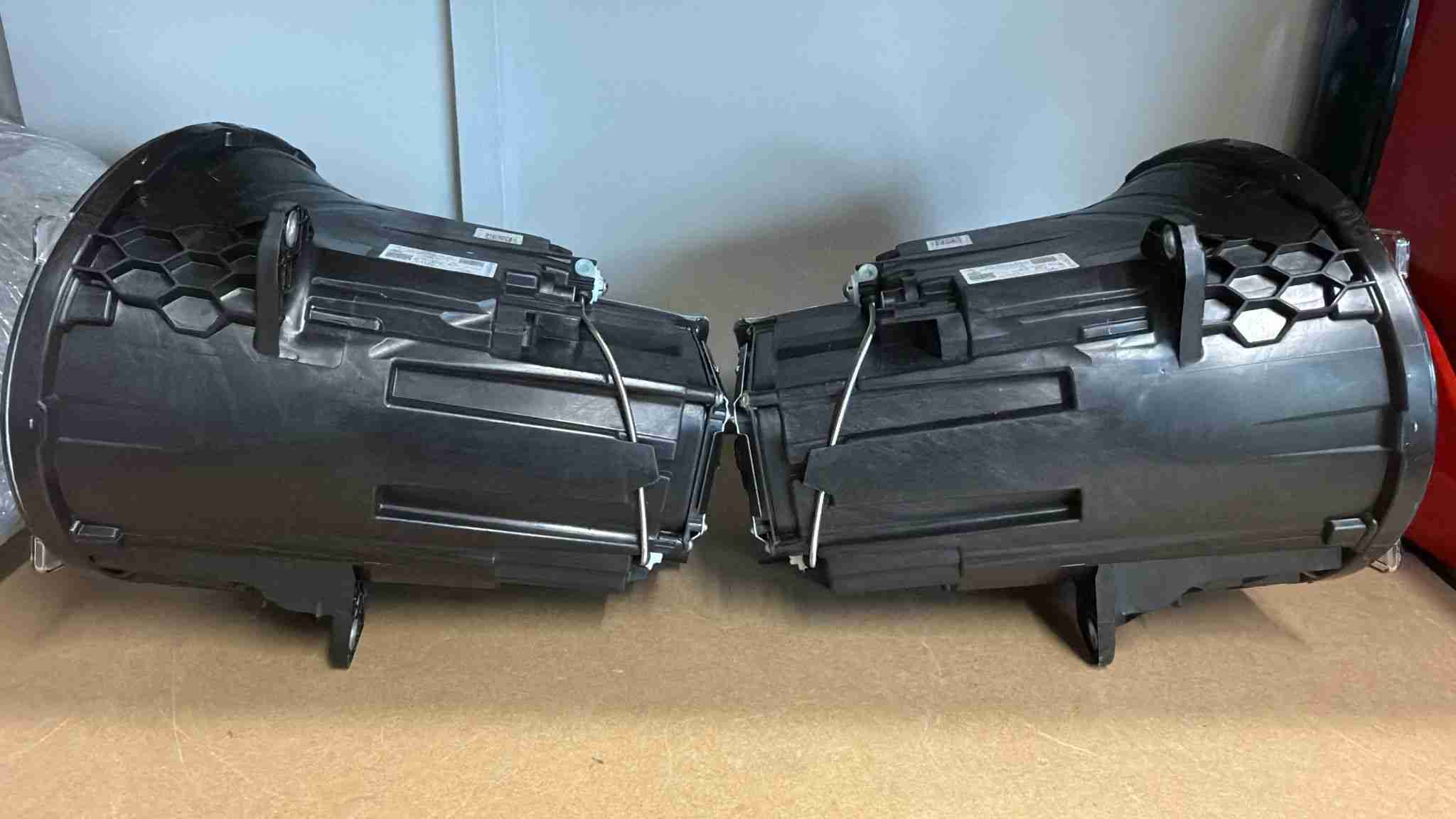 Фара правая Mercedes G-класс 300426-105