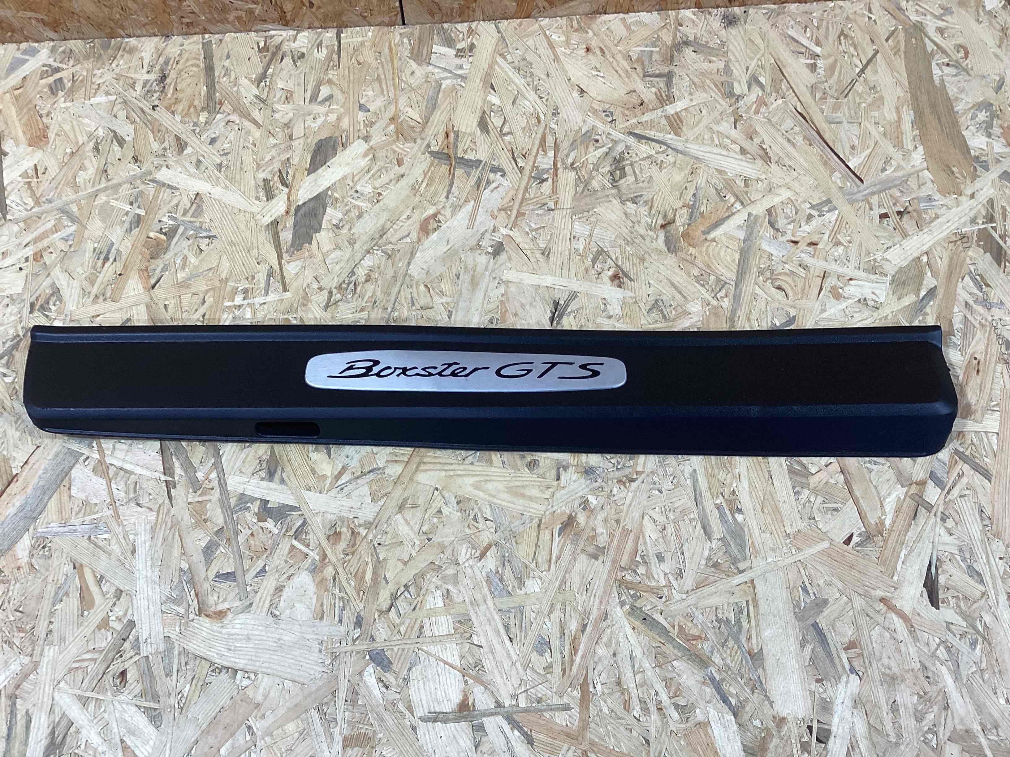 Накладка на порог Porsche Boxster 718 300426-122