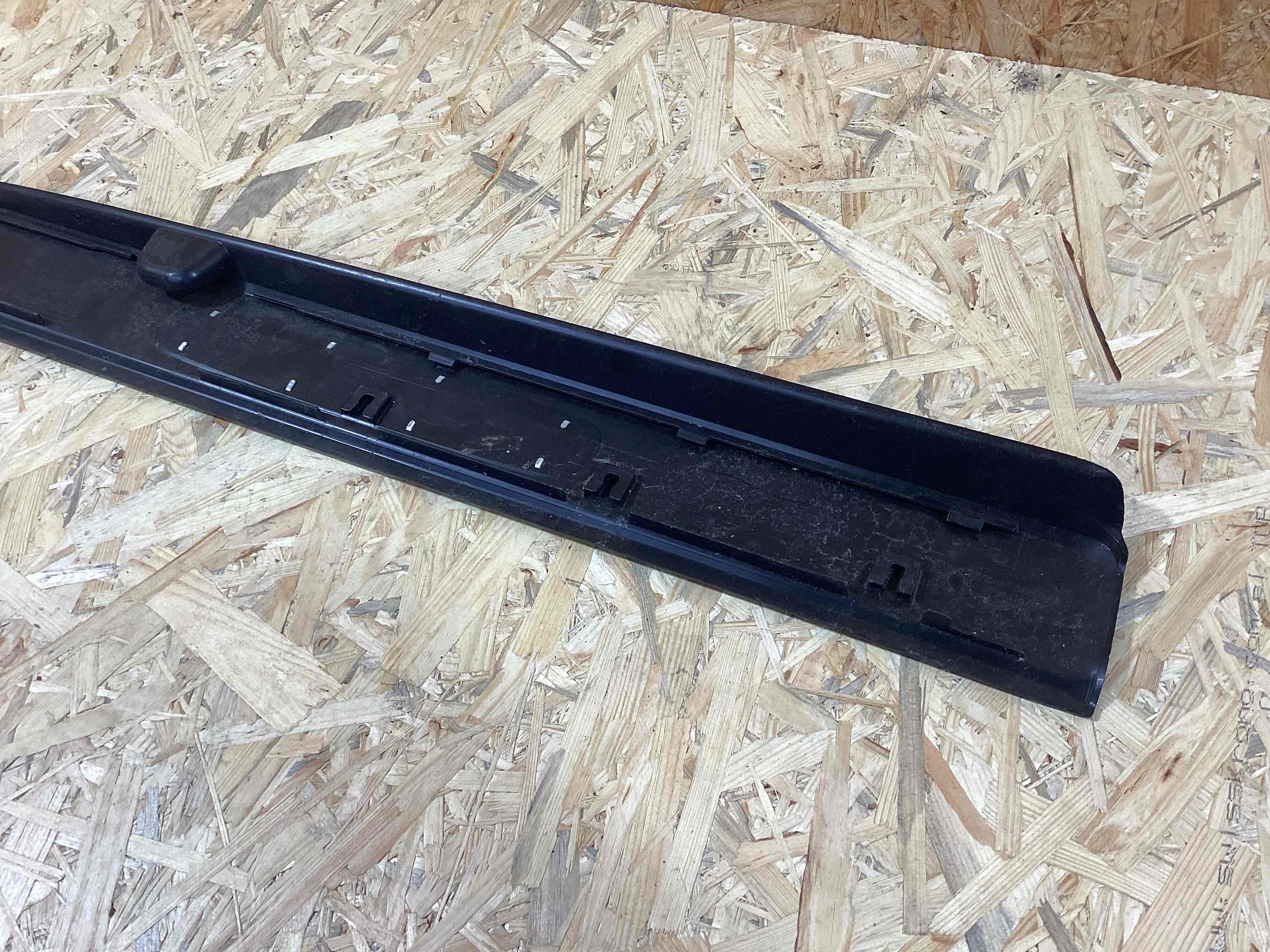 Накладка на порог Porsche Boxster 718 300426-126