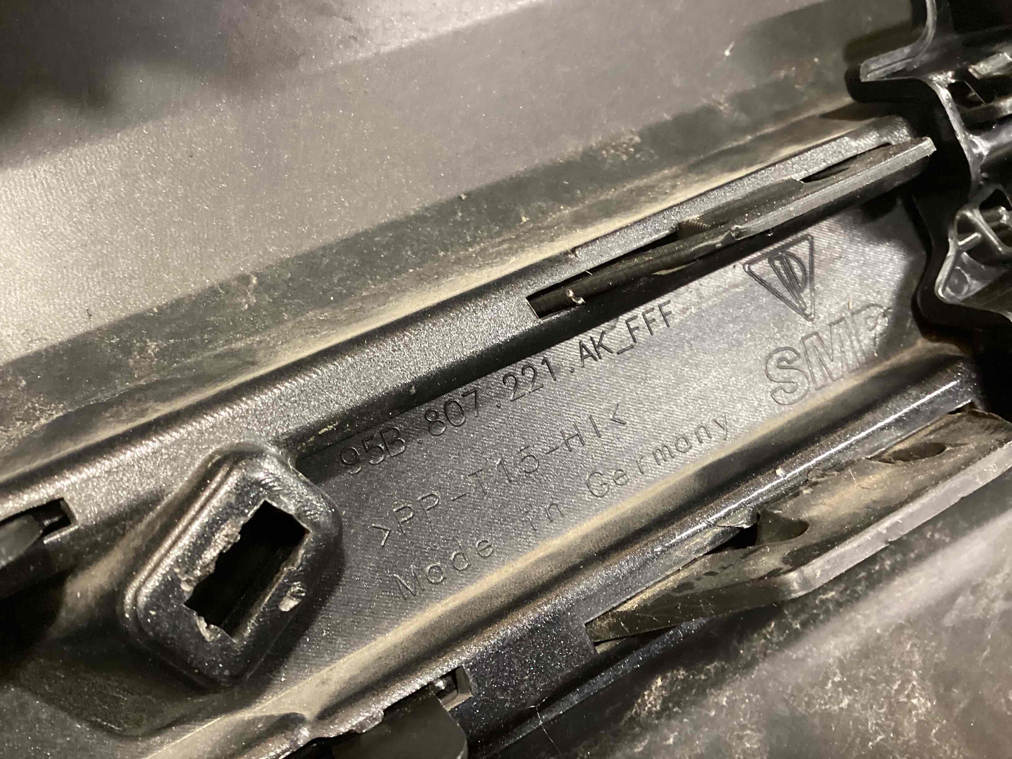 Бампер передний Porsche Macan 300426-141