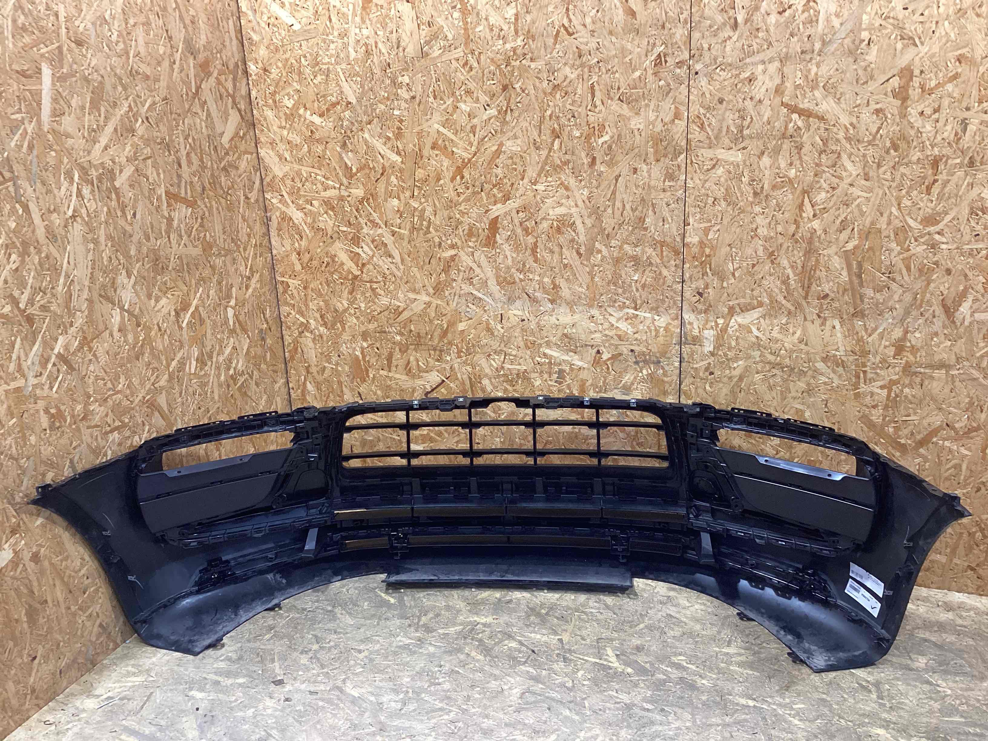 Бампер передний Porsche Macan 300426-141