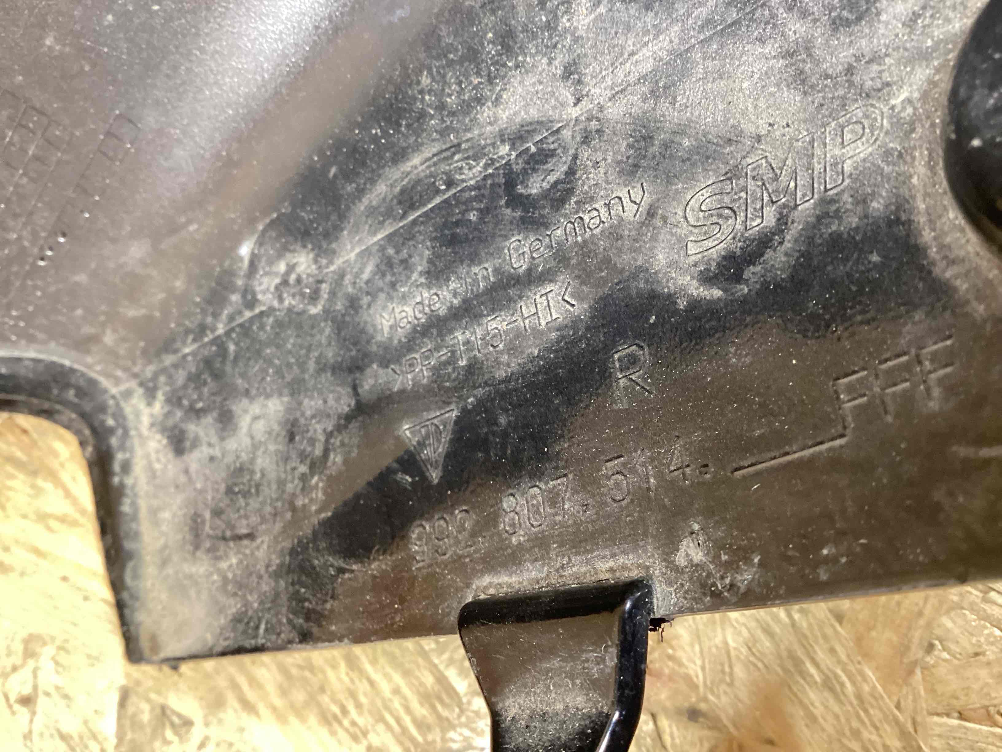 Накладка на бампер Porsche 911 300726-121