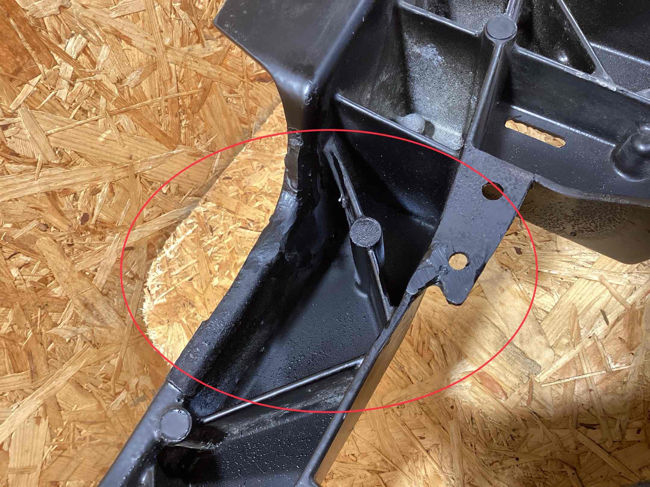 Передняя панель крепления облицовки (телевизор) Land Rover Range Rover Sport L494 300925-105