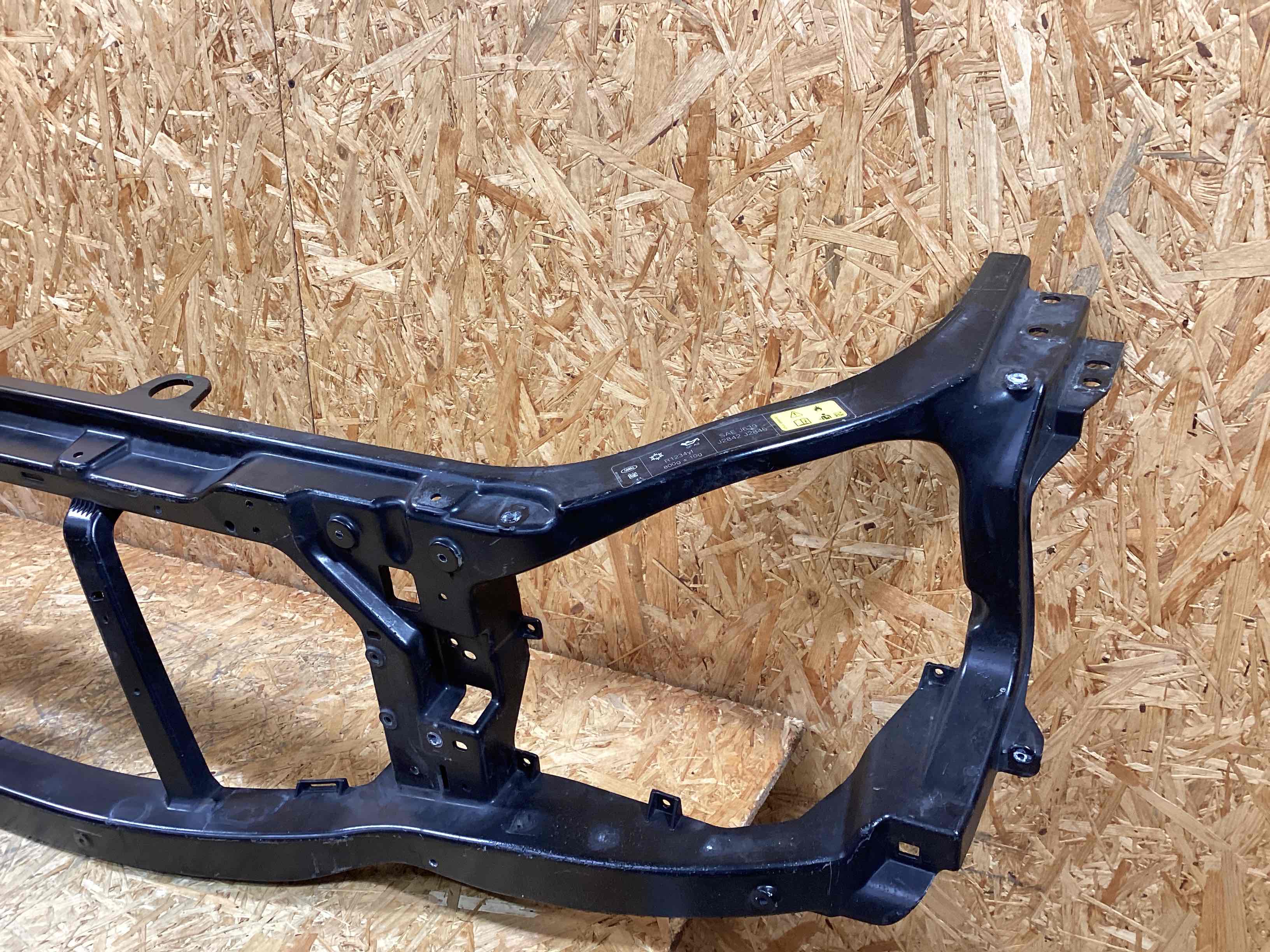 Передняя панель крепления облицовки (телевизор) Land Rover Range Rover Sport L494 300925-105