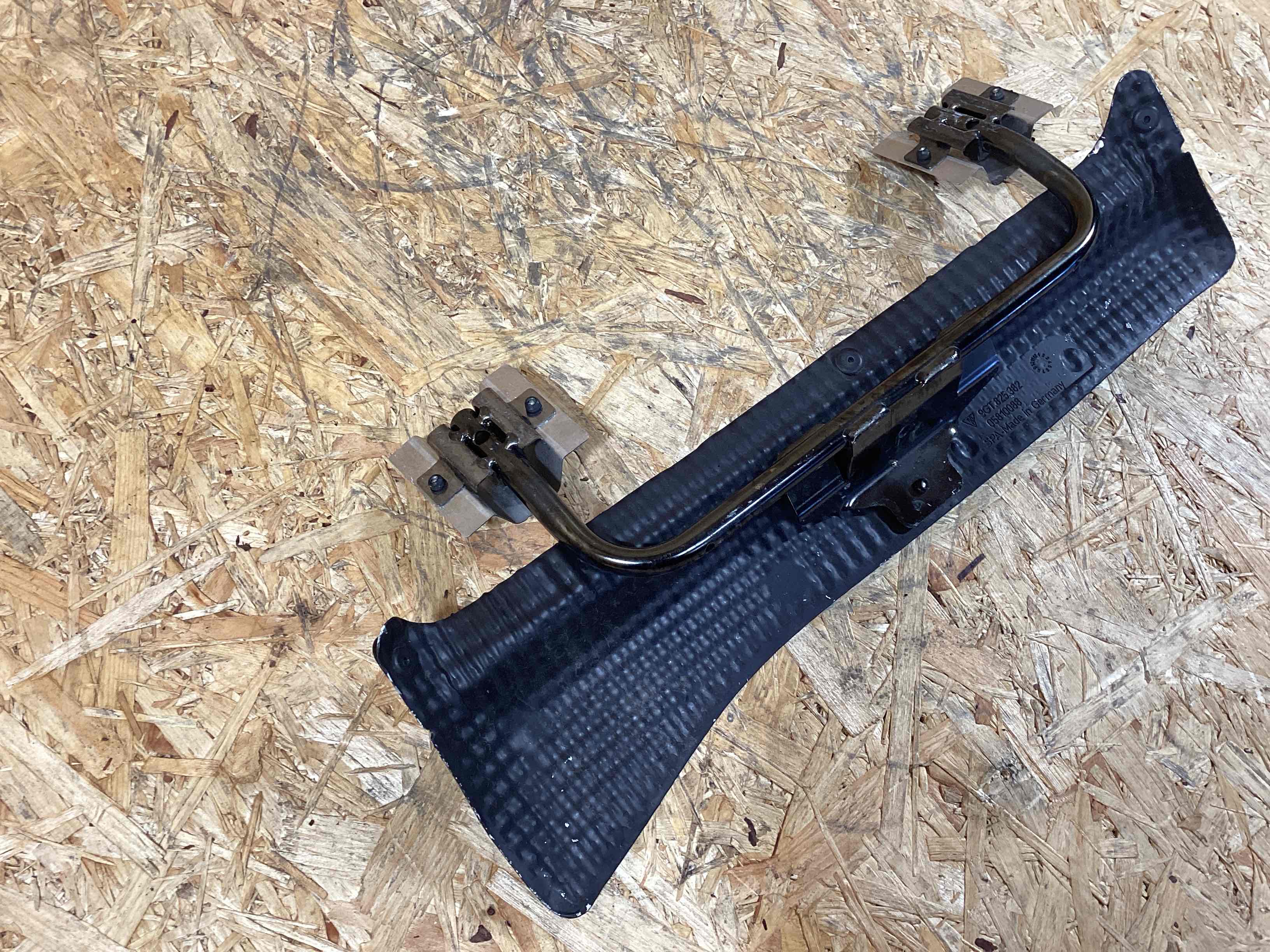 Крепление, кронштейн Porsche 911 300925-113