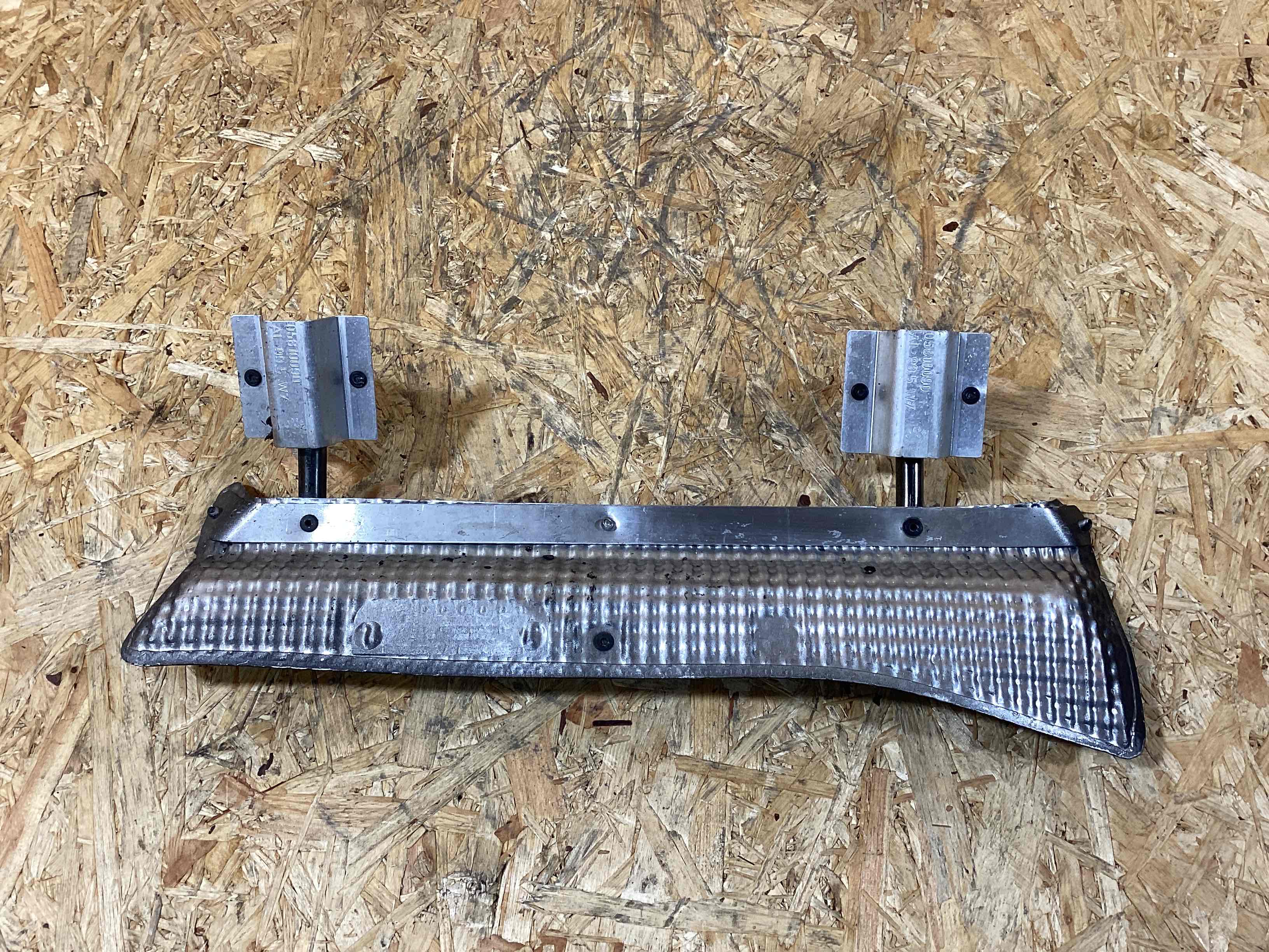 Крепление, кронштейн Porsche 911 300925-113