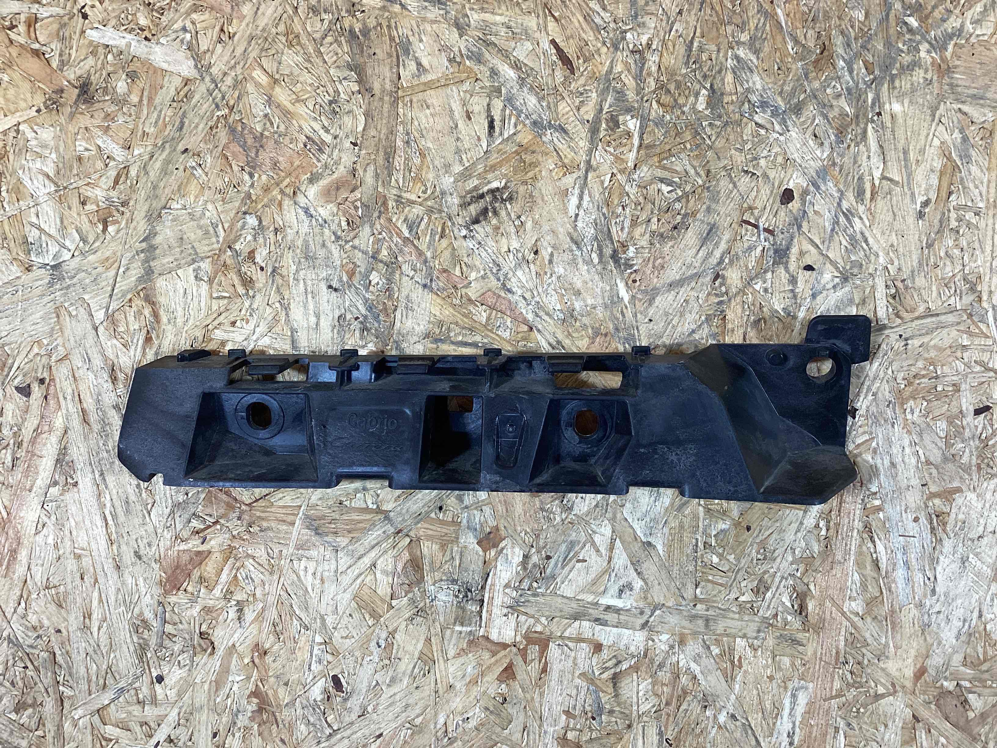 Крепление бампера Porsche 911 300925-117