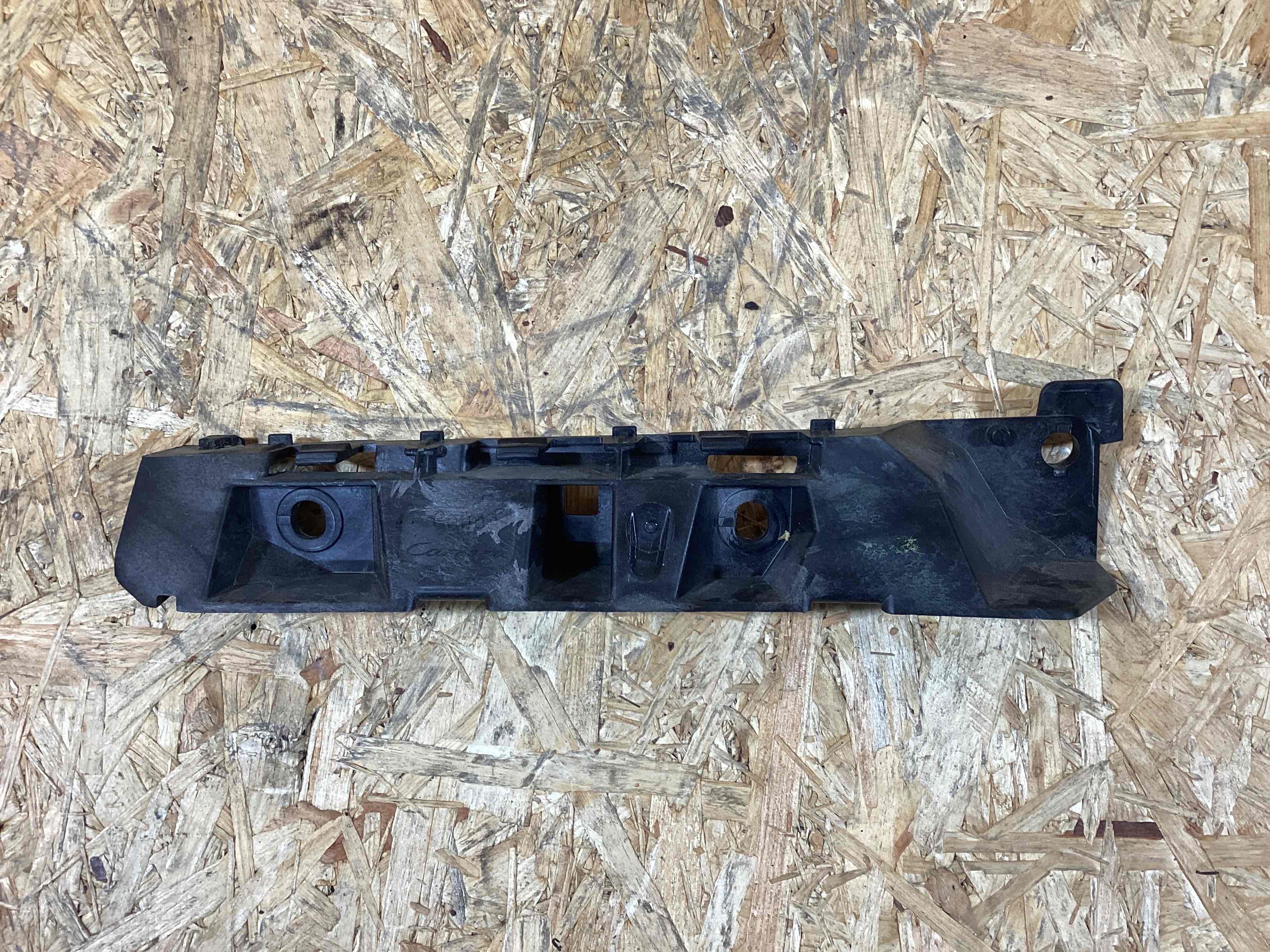 Крепление бампера Porsche 911 300925-118