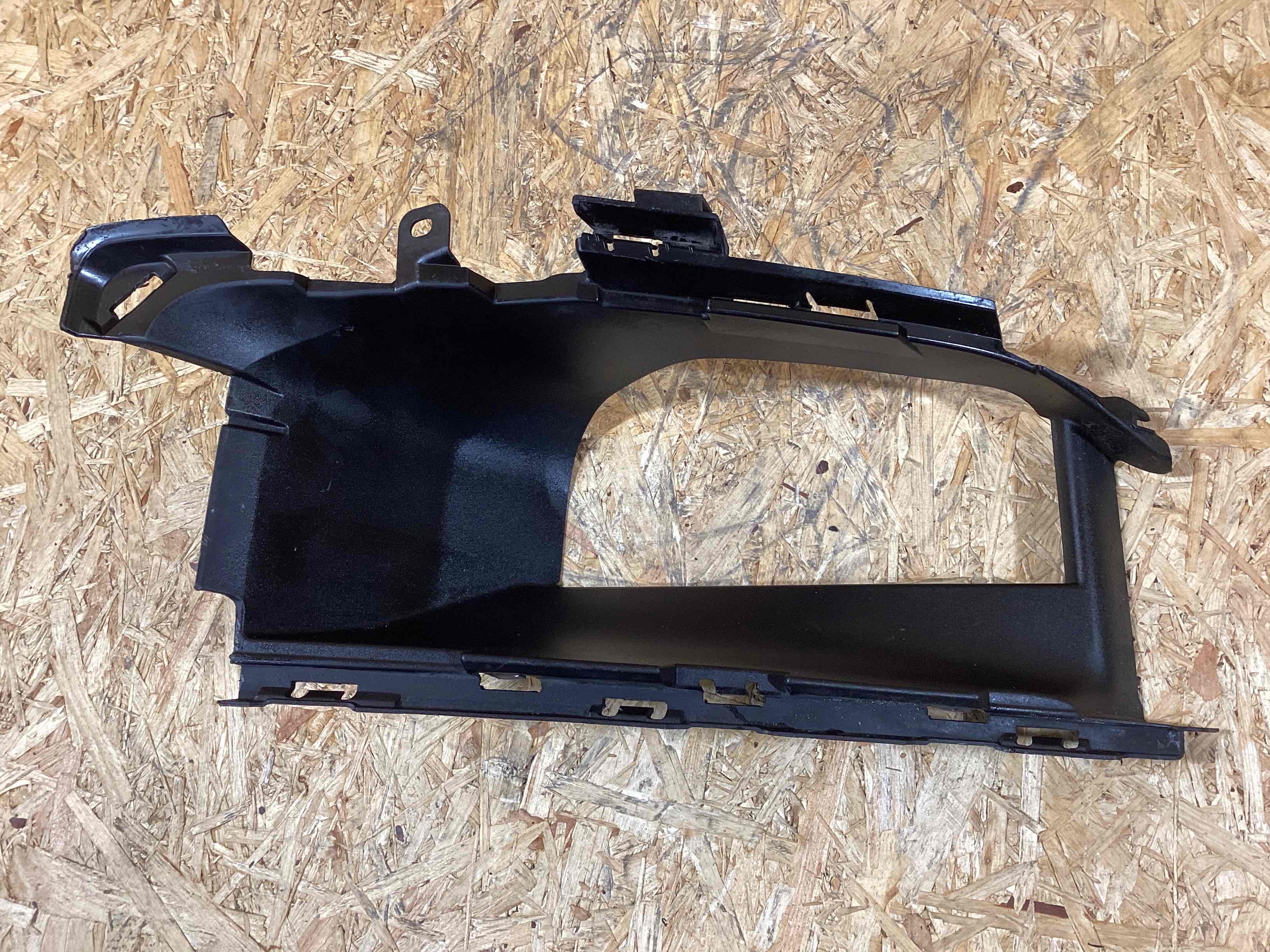 Воздуховод Porsche Cayenne 300925-119