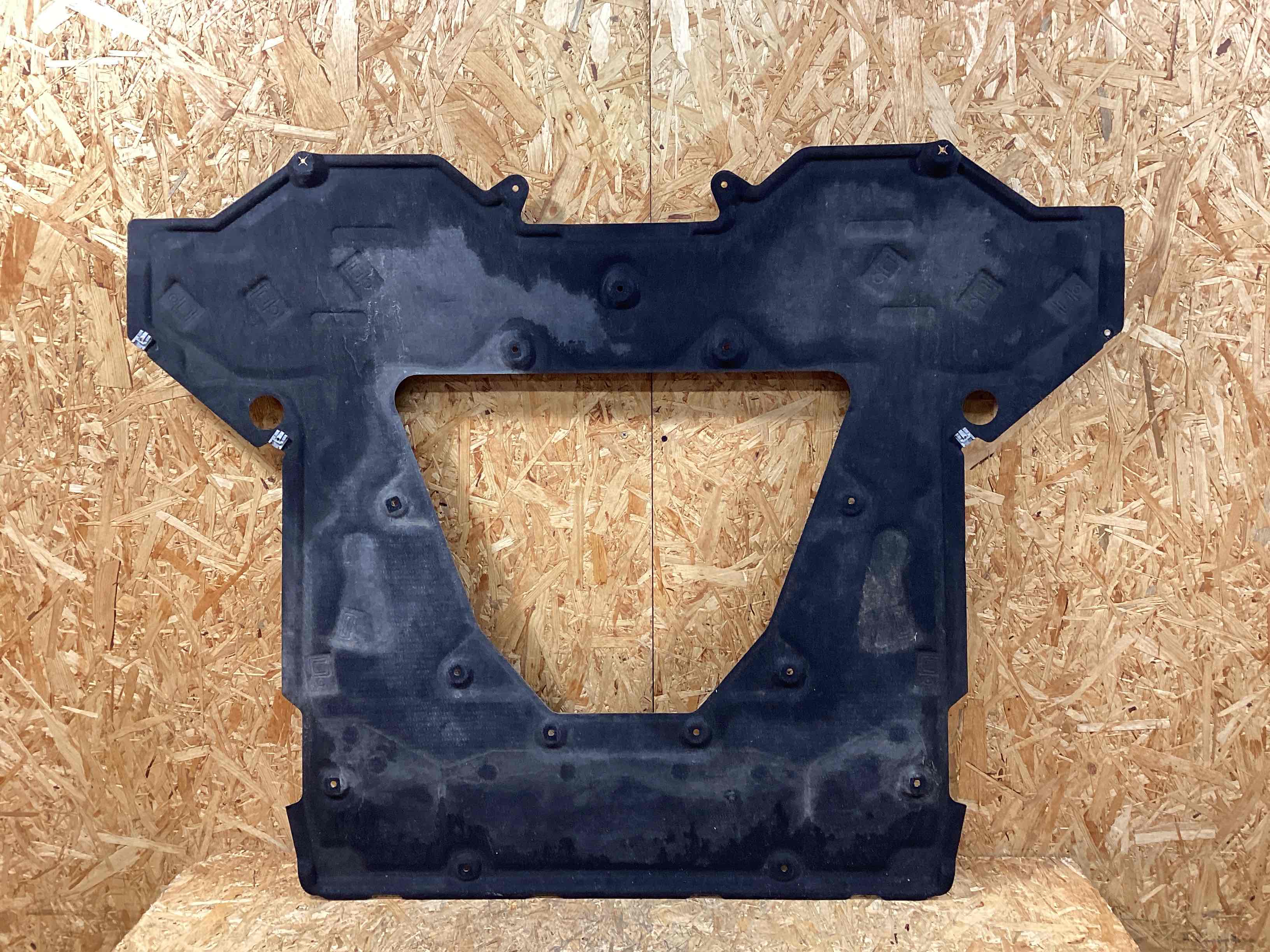 Защита днища кузова Porsche 911 301025-103