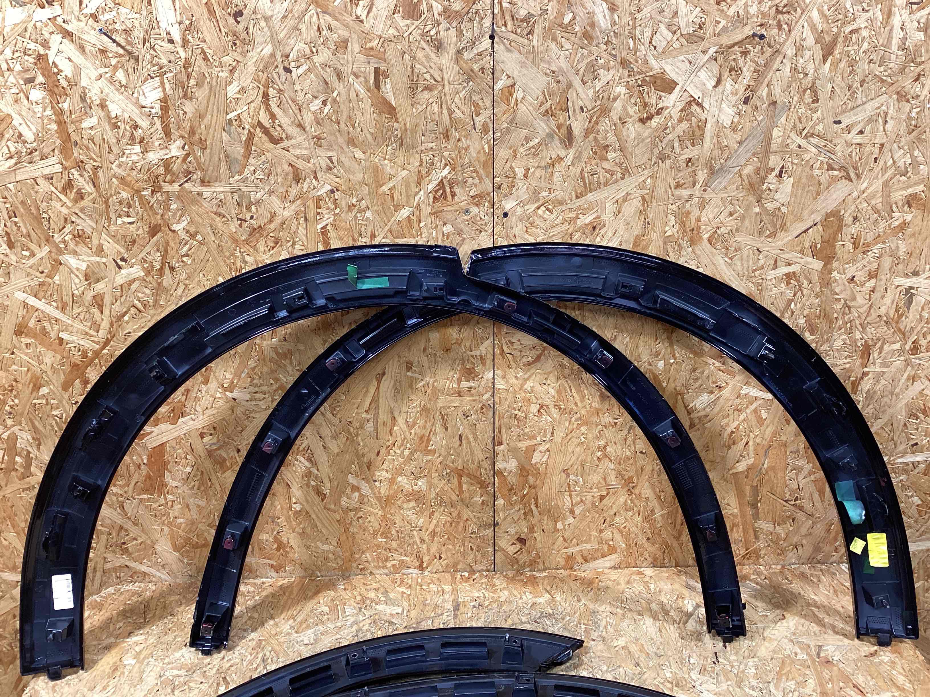 Молдинг арки, накладка на арку Porsche Cayenne 301025-112