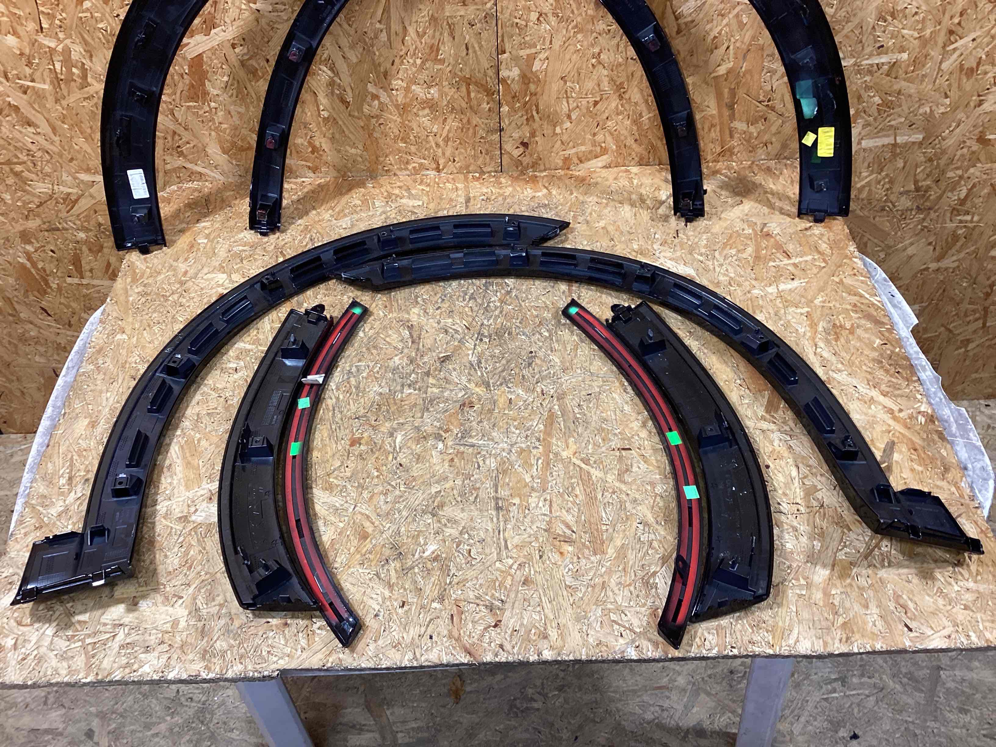 Молдинг арки, накладка на арку Porsche Cayenne 301025-112