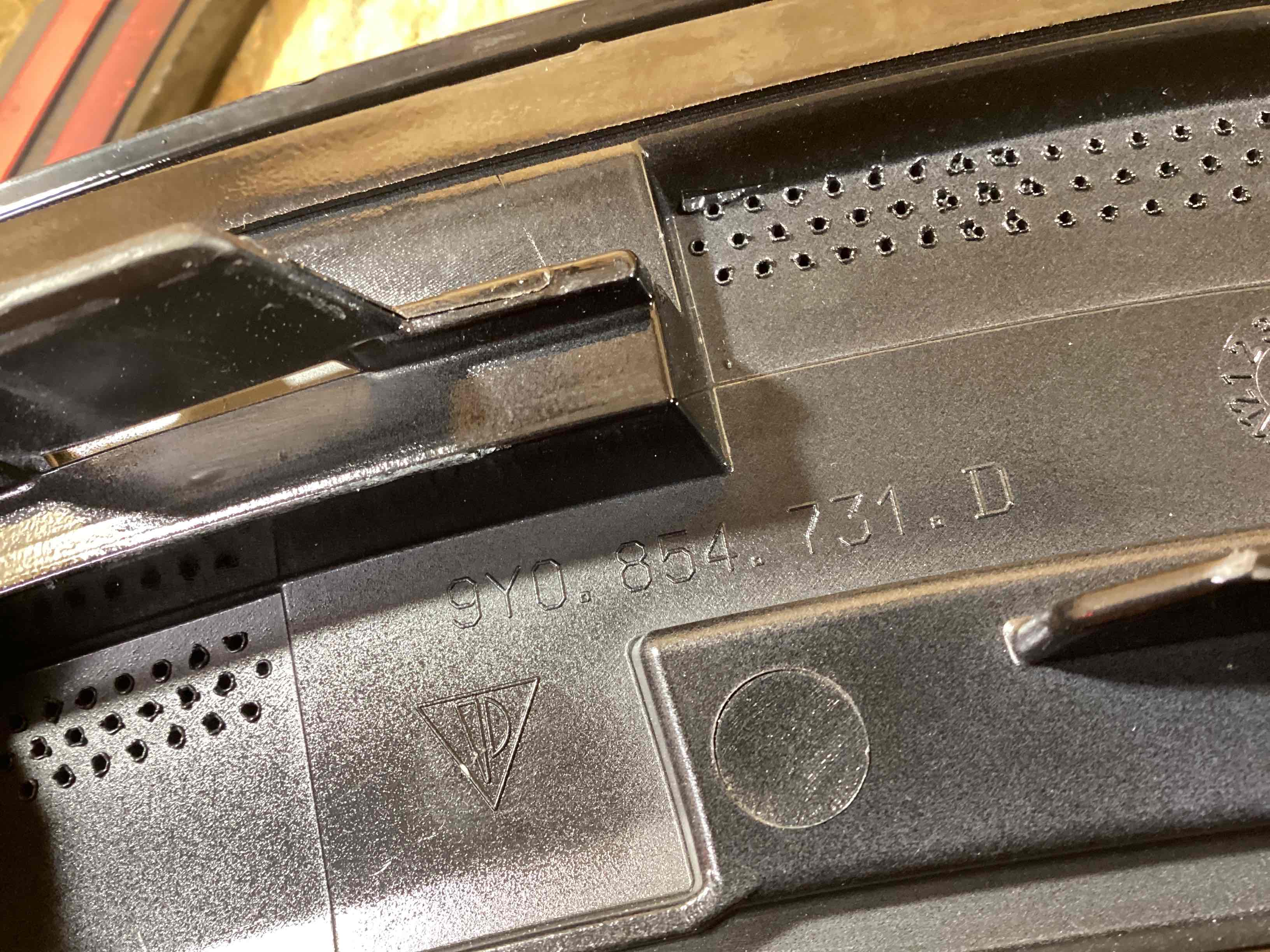 Молдинг арки, накладка на арку Porsche Cayenne 301025-115