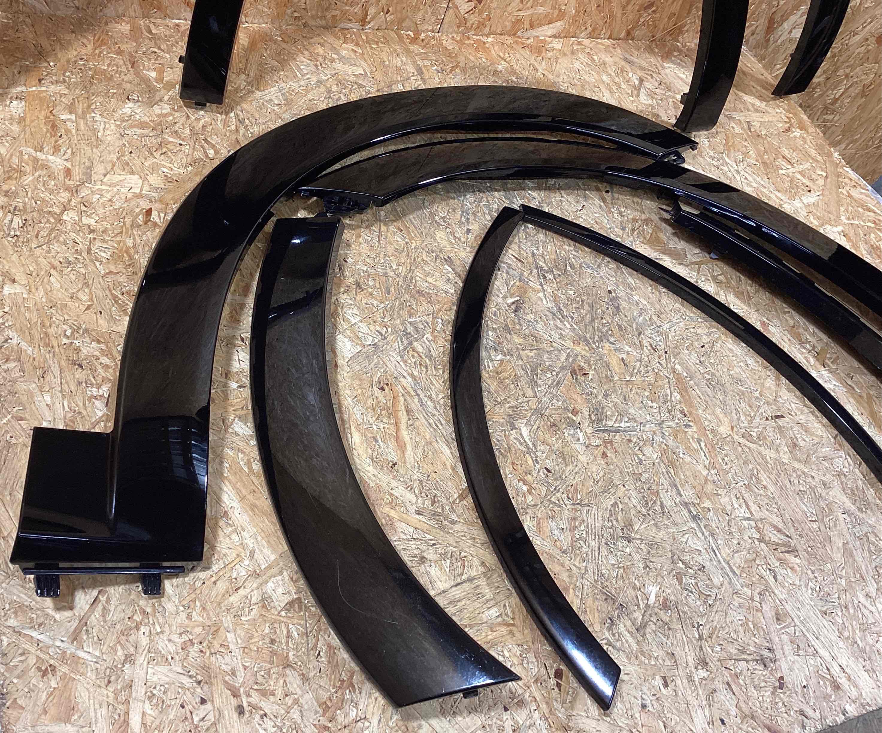 Молдинг арки, накладка на арку Porsche Cayenne 301025-115