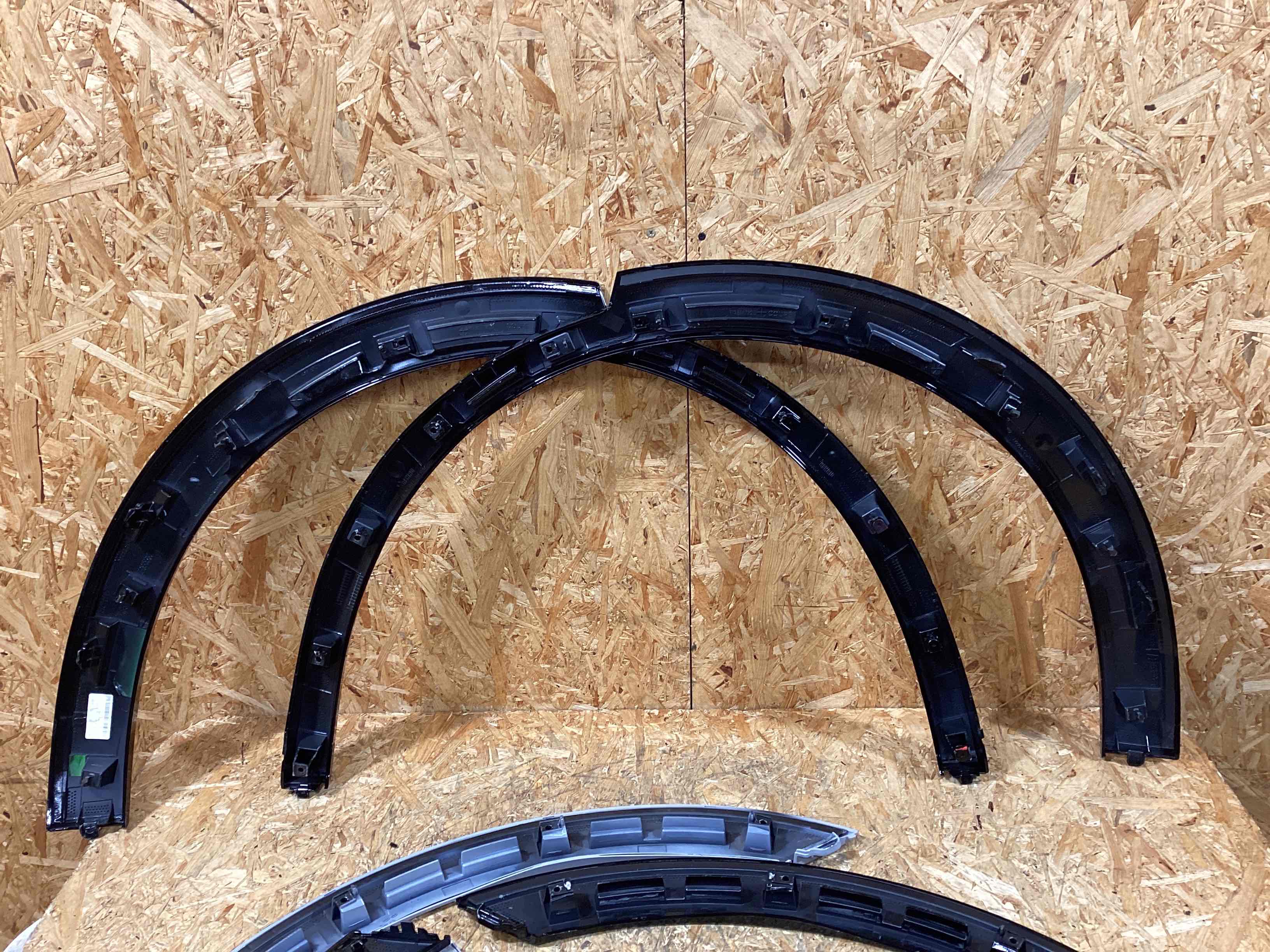 Молдинг арки, накладка на арку Porsche Cayenne 301025-116