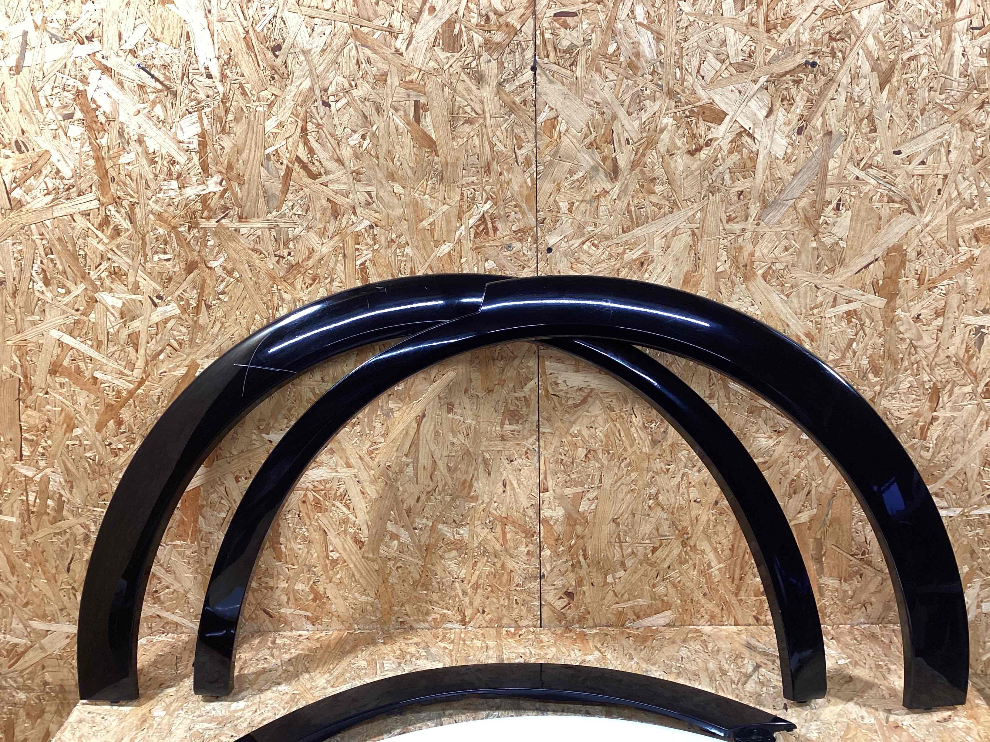 Молдинг арки, накладка на арку Porsche Cayenne 301025-120