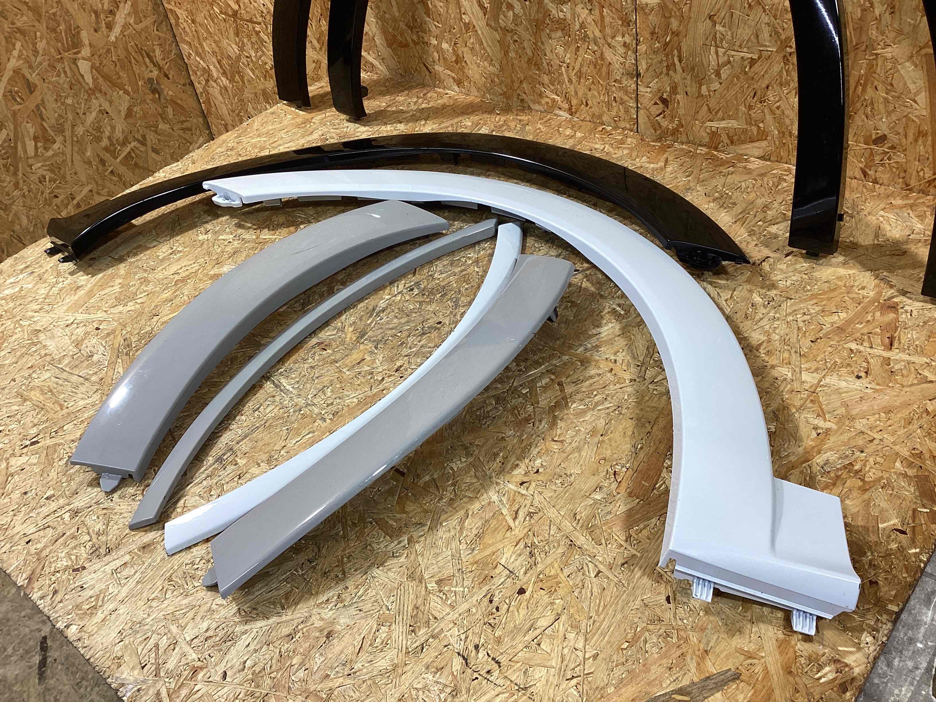 Молдинг арки, накладка на арку Porsche Cayenne 301025-120