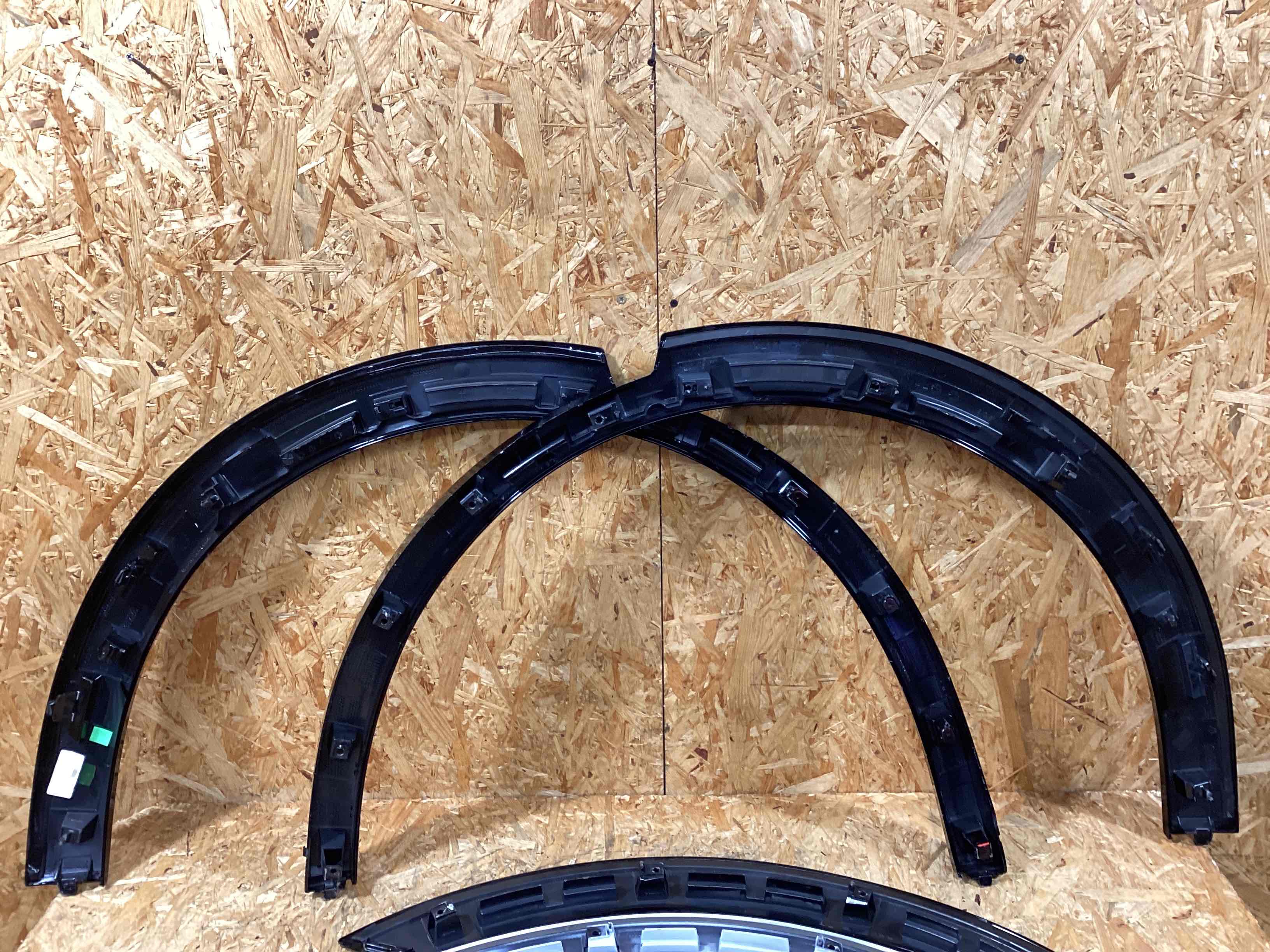 Молдинг арки, накладка на арку Porsche Cayenne 301025-120