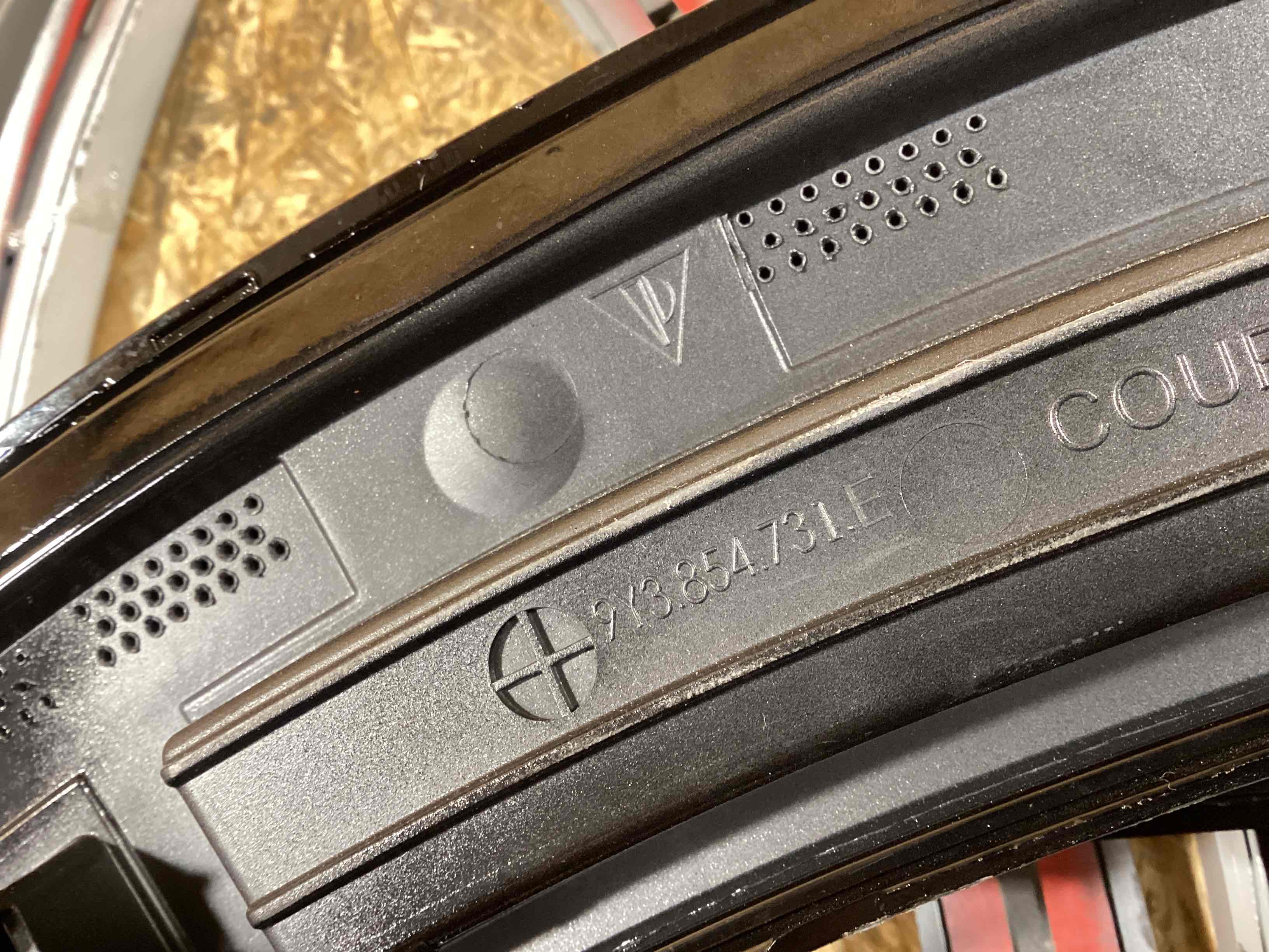 Молдинг арки, накладка на арку Porsche Cayenne 301025-121