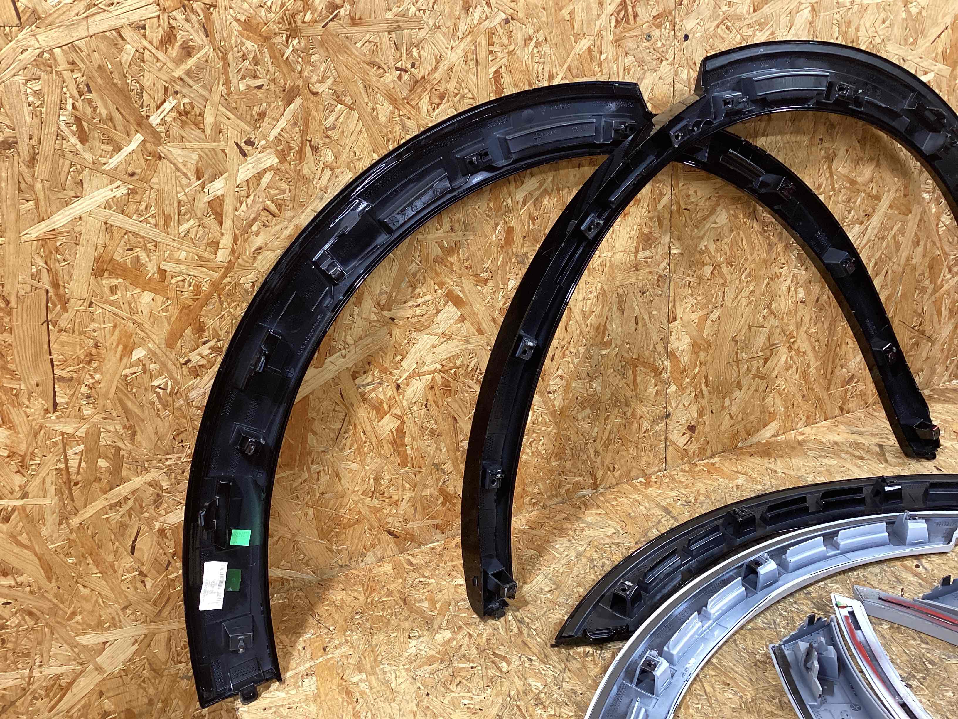 Молдинг арки, накладка на арку Porsche Cayenne 301025-122