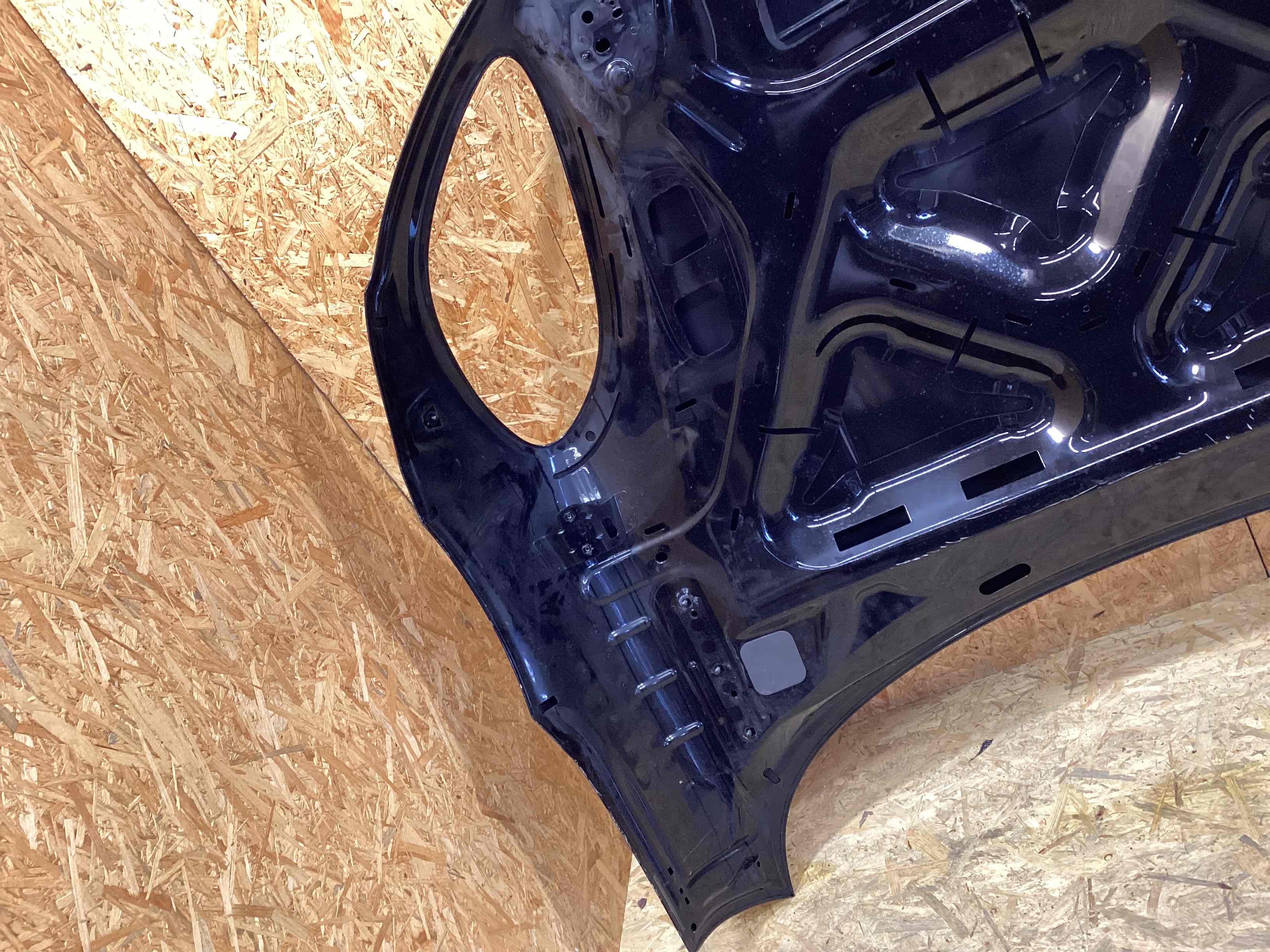 Капот Porsche Macan 310326-101