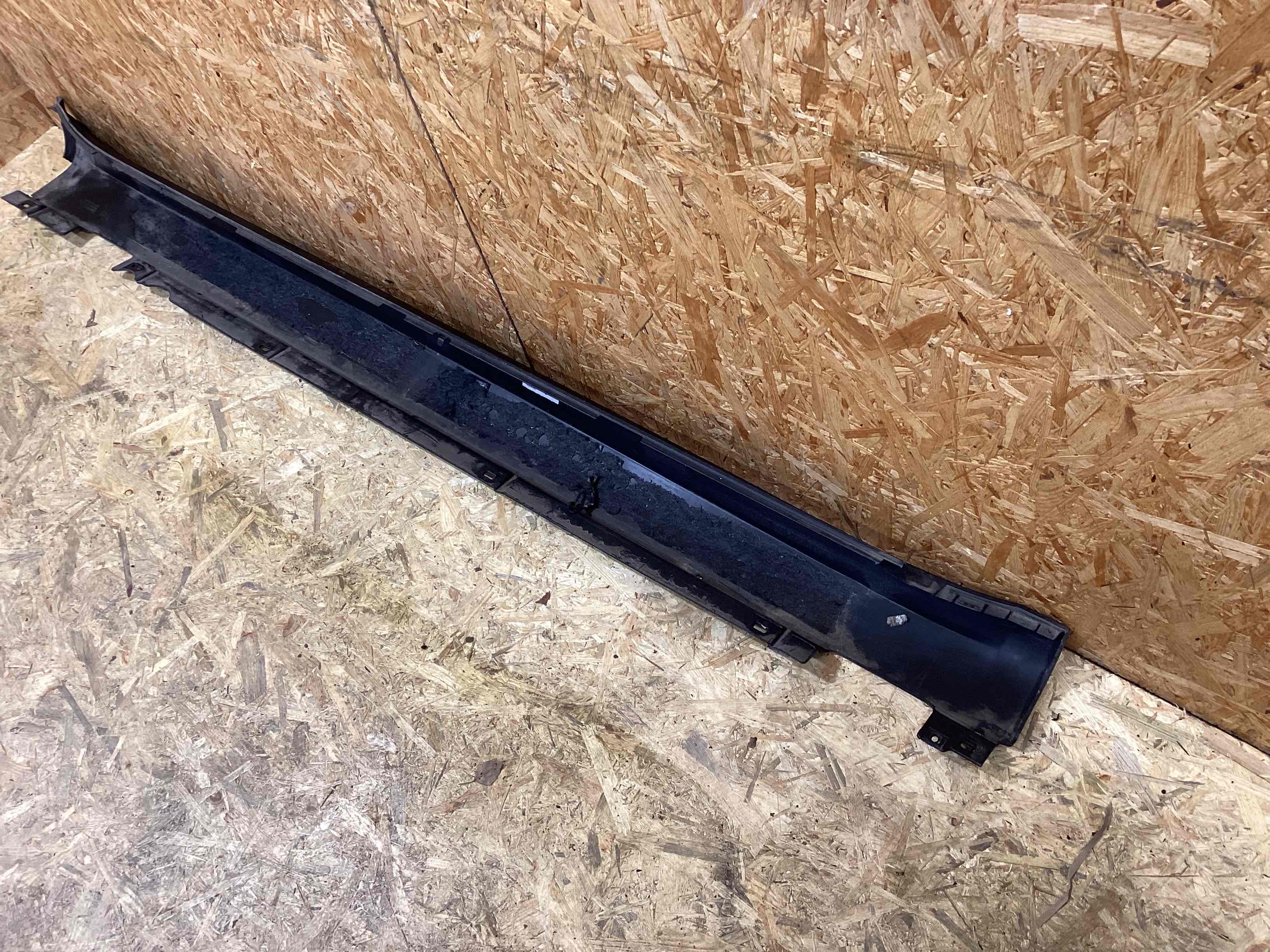 Порог левый Porsche Macan 310326-104