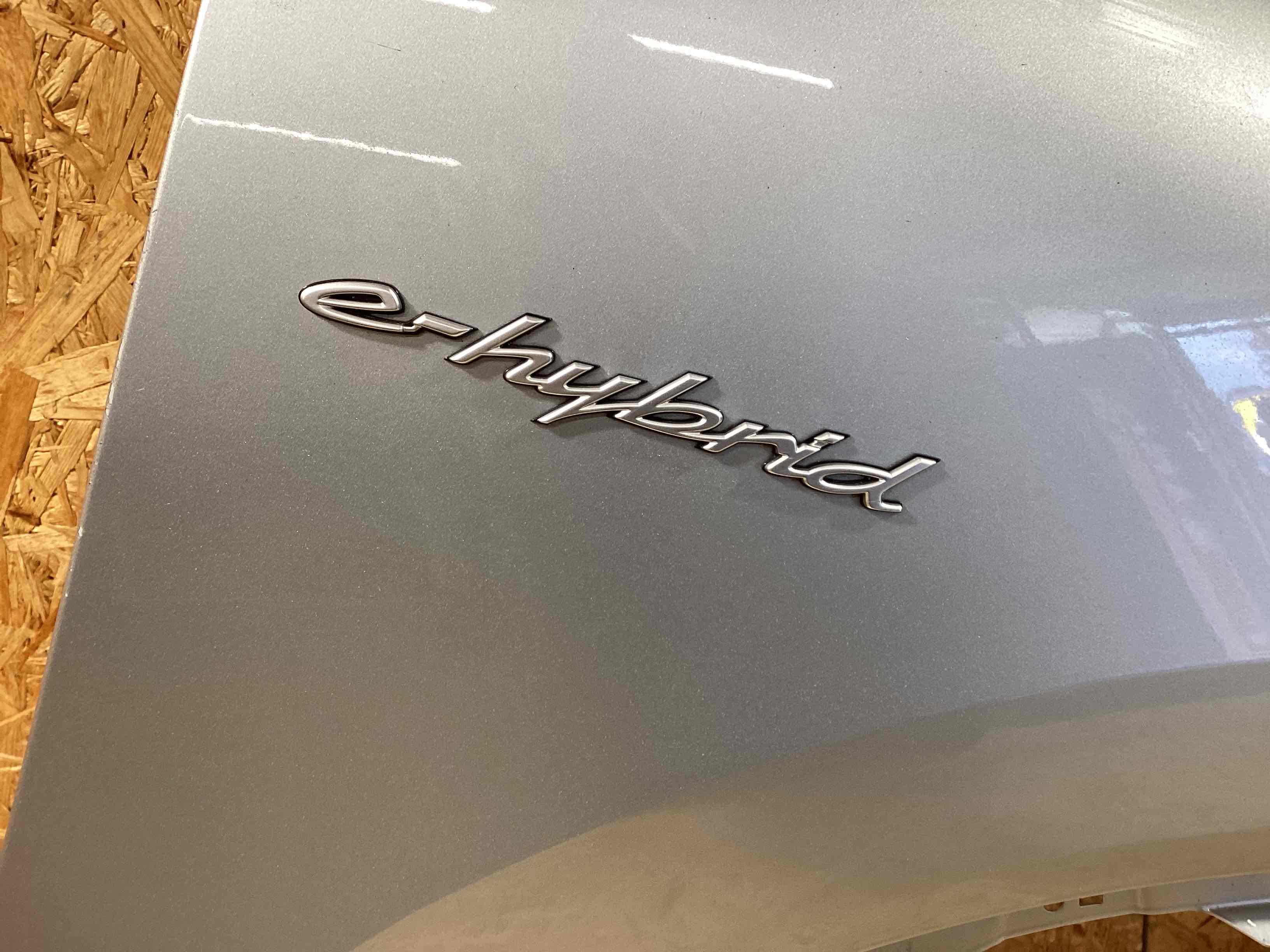 Крыло переднее правое Porsche Cayenne 310326-105