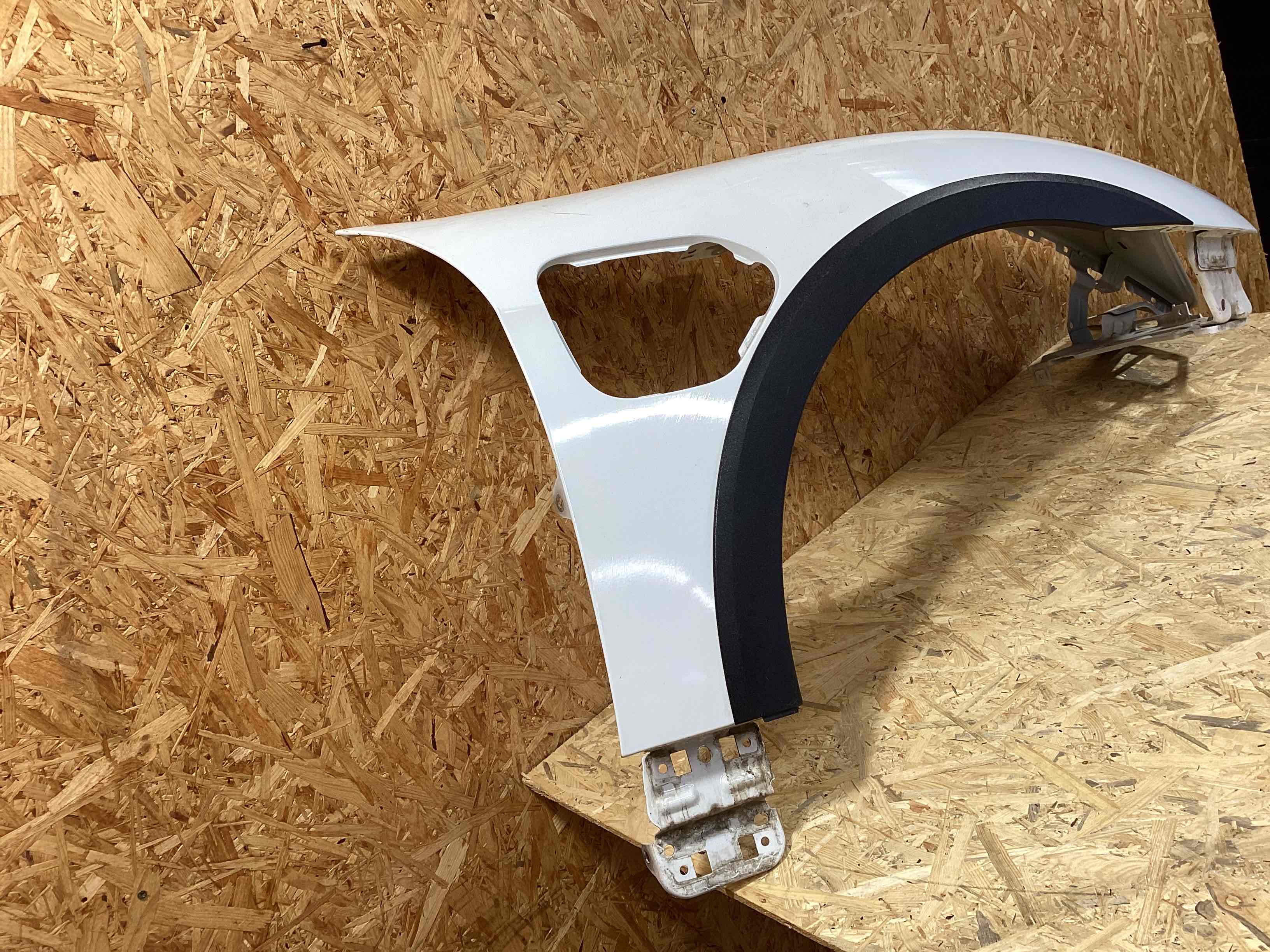 Крыло переднее правое Porsche Taycan 310326-106