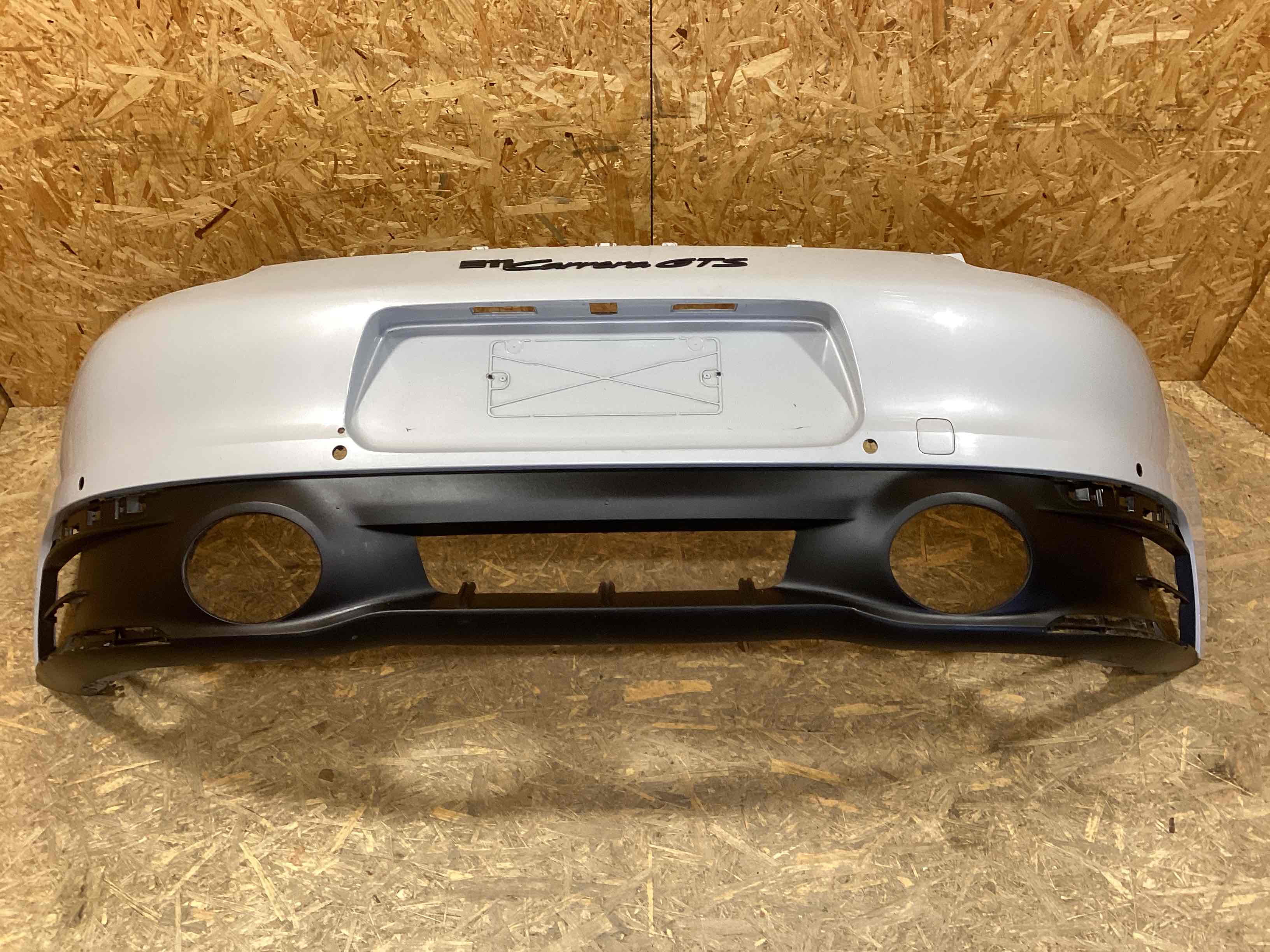 Бампер задний Porsche 911 310725-101