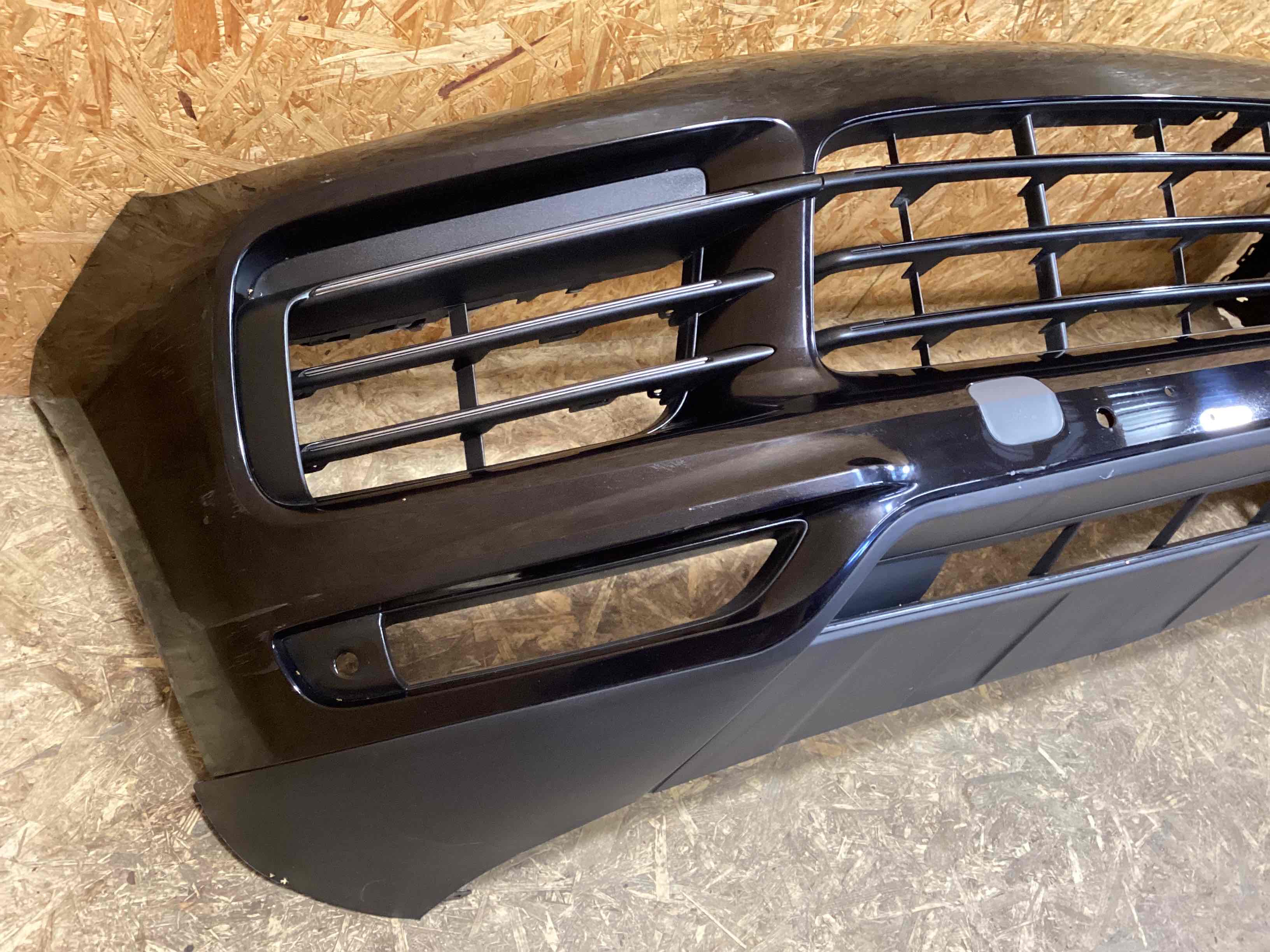 Бампер передній Porsche Cayenne 310826-109