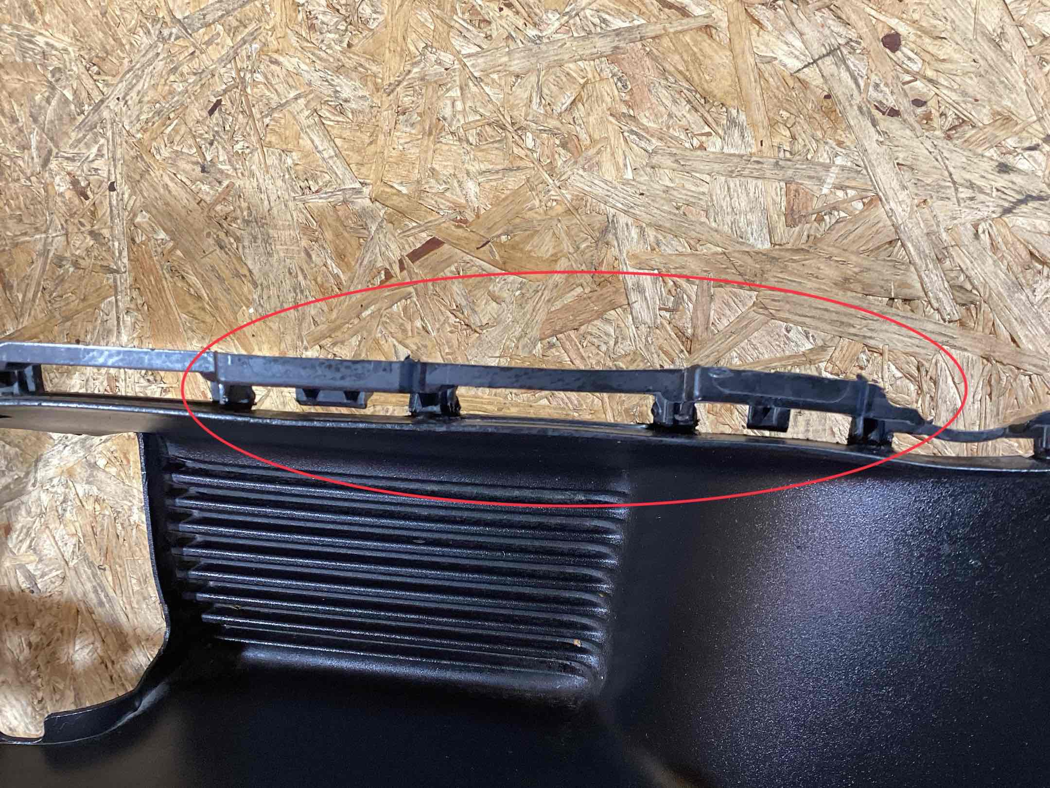 Заглушка, вставка (решетка) в бампер Porsche 911 311025-111