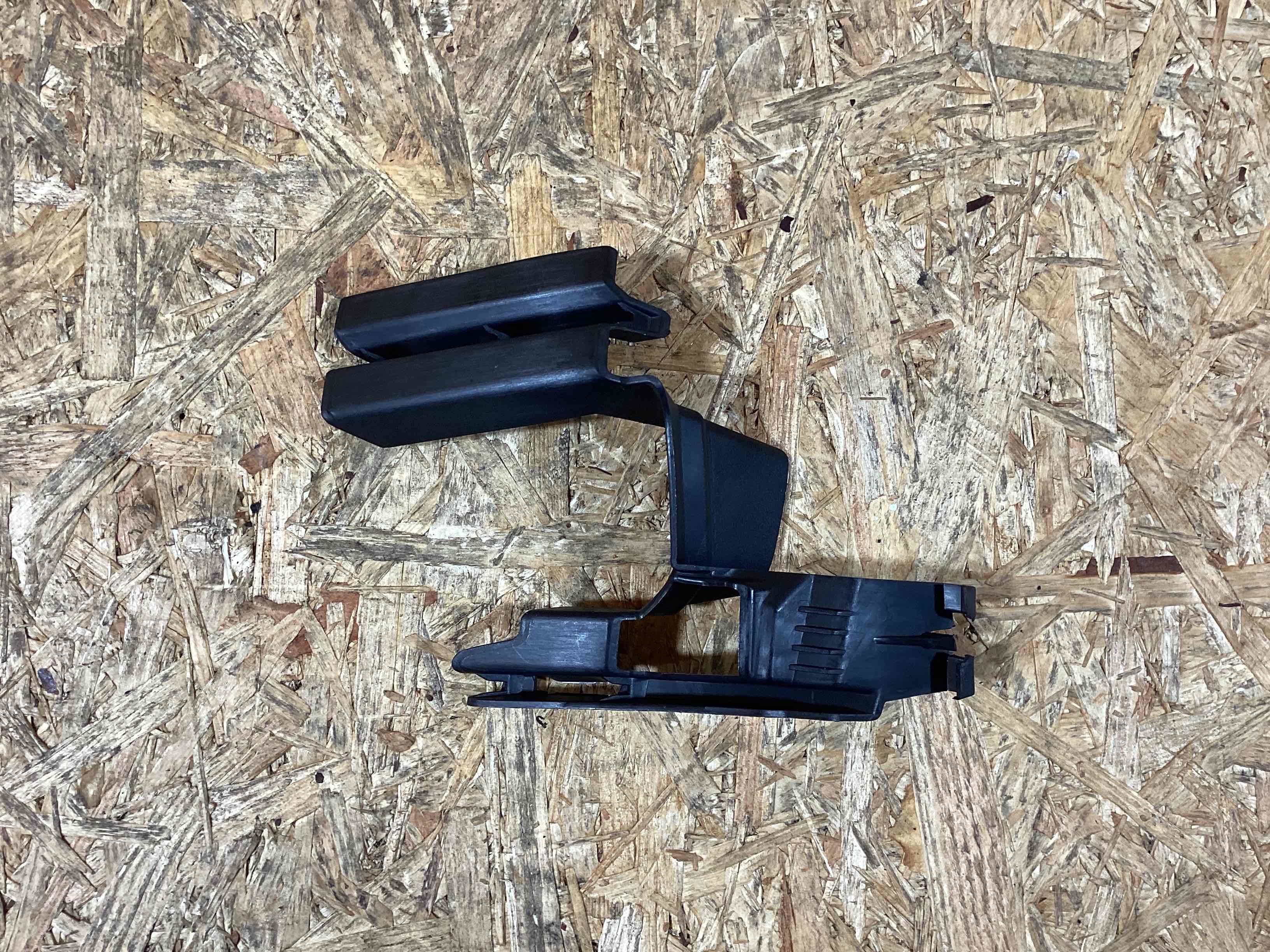 Заглушка, вставка (решетка) в бампер Porsche Cayenne 311025-113