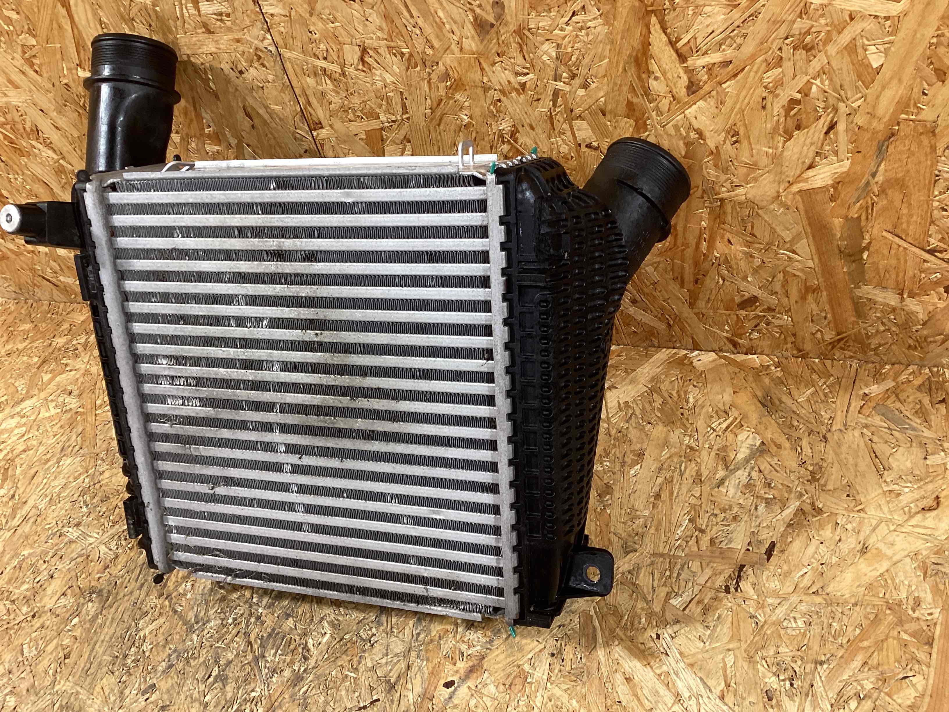 Интеркулер Porsche Panamera 311025-121