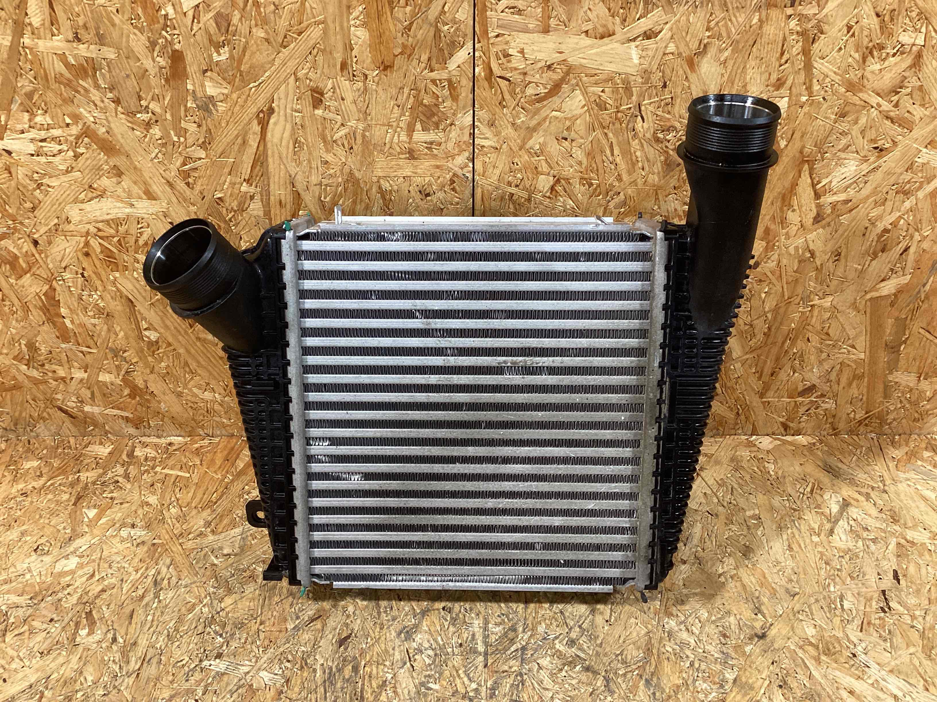 Интеркулер Porsche Panamera 311025-121