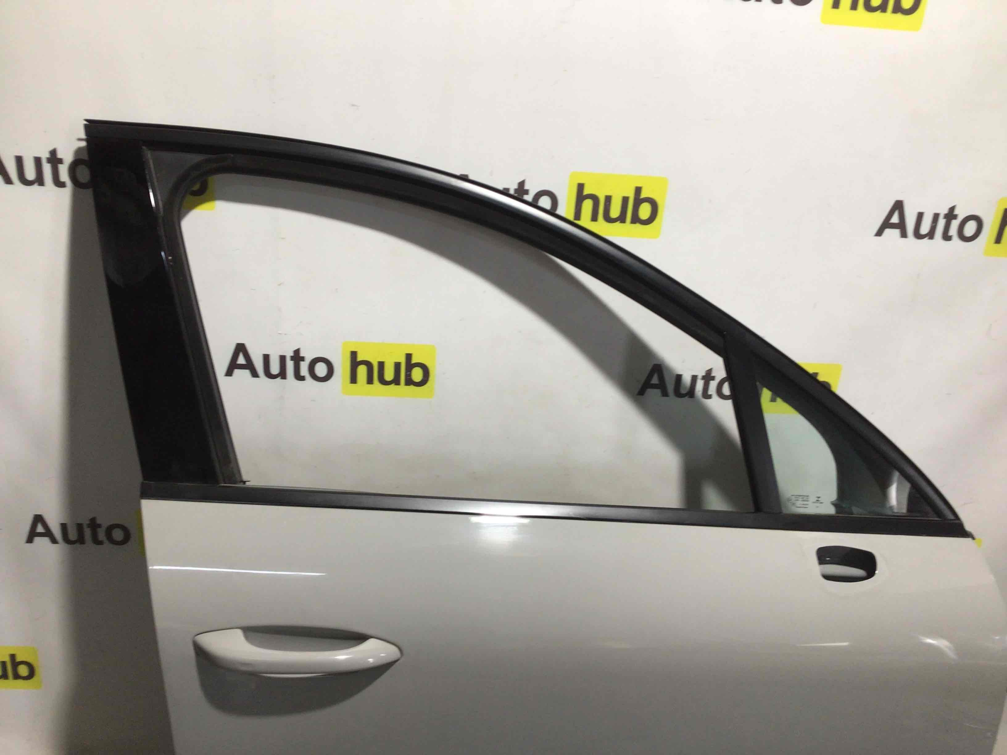 Дверь передняя правая Porsche Macan 300326-009