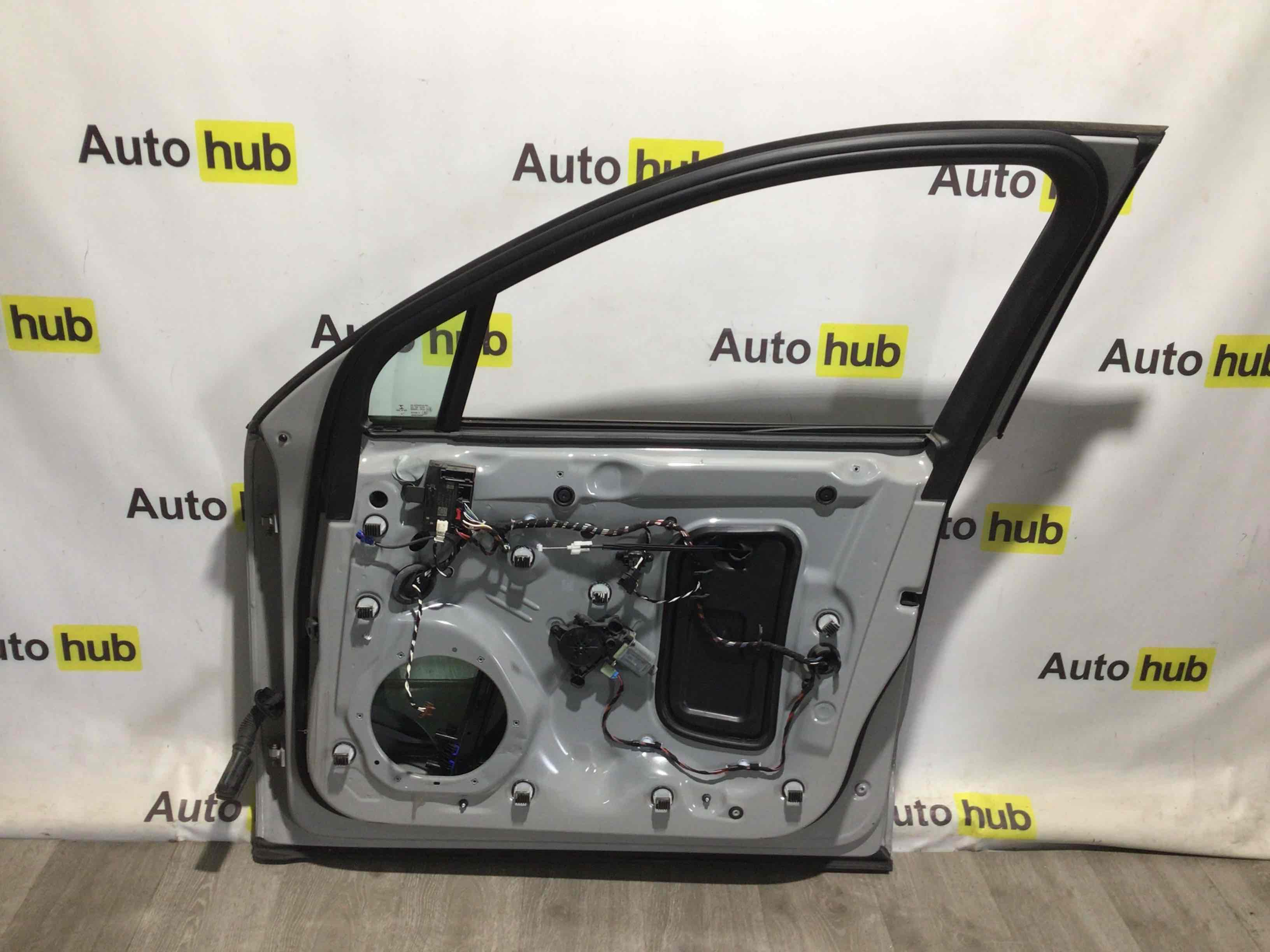 Дверь передняя правая Porsche Macan 300326-009